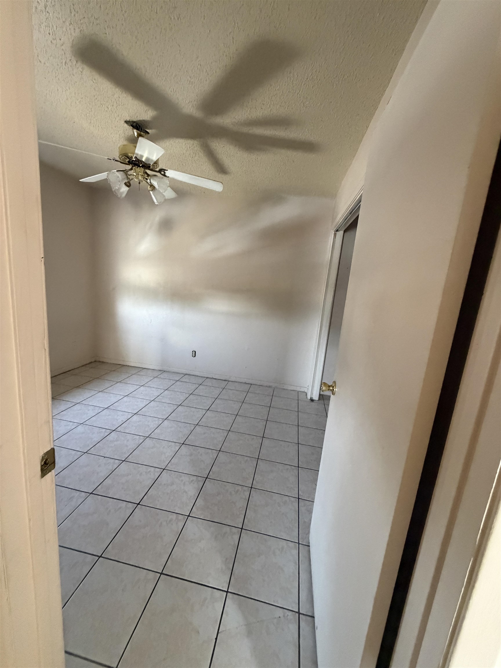 2601 Springfield Ave Property Photo 11