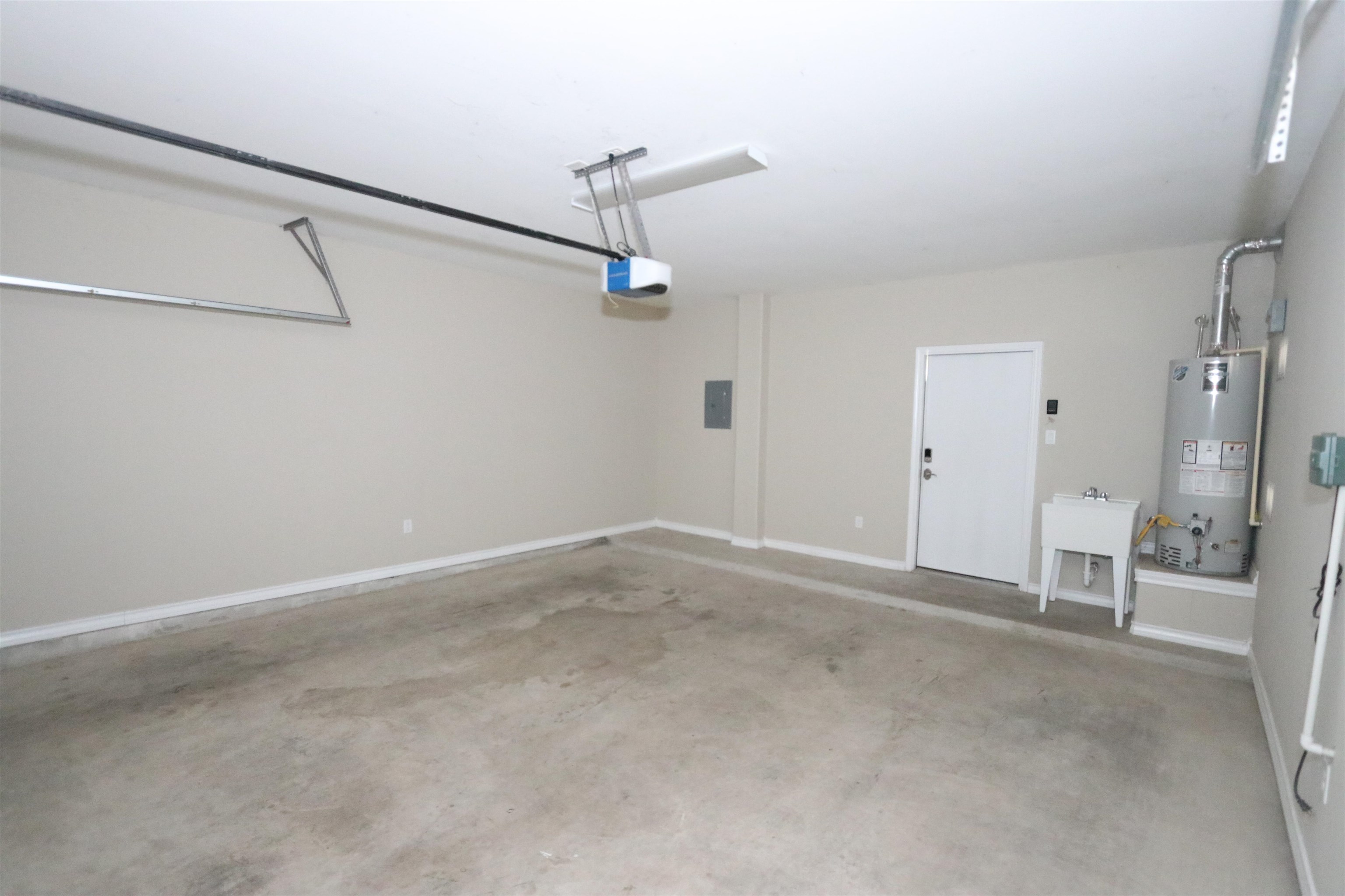 7964 Elka Lp Property Photo 24