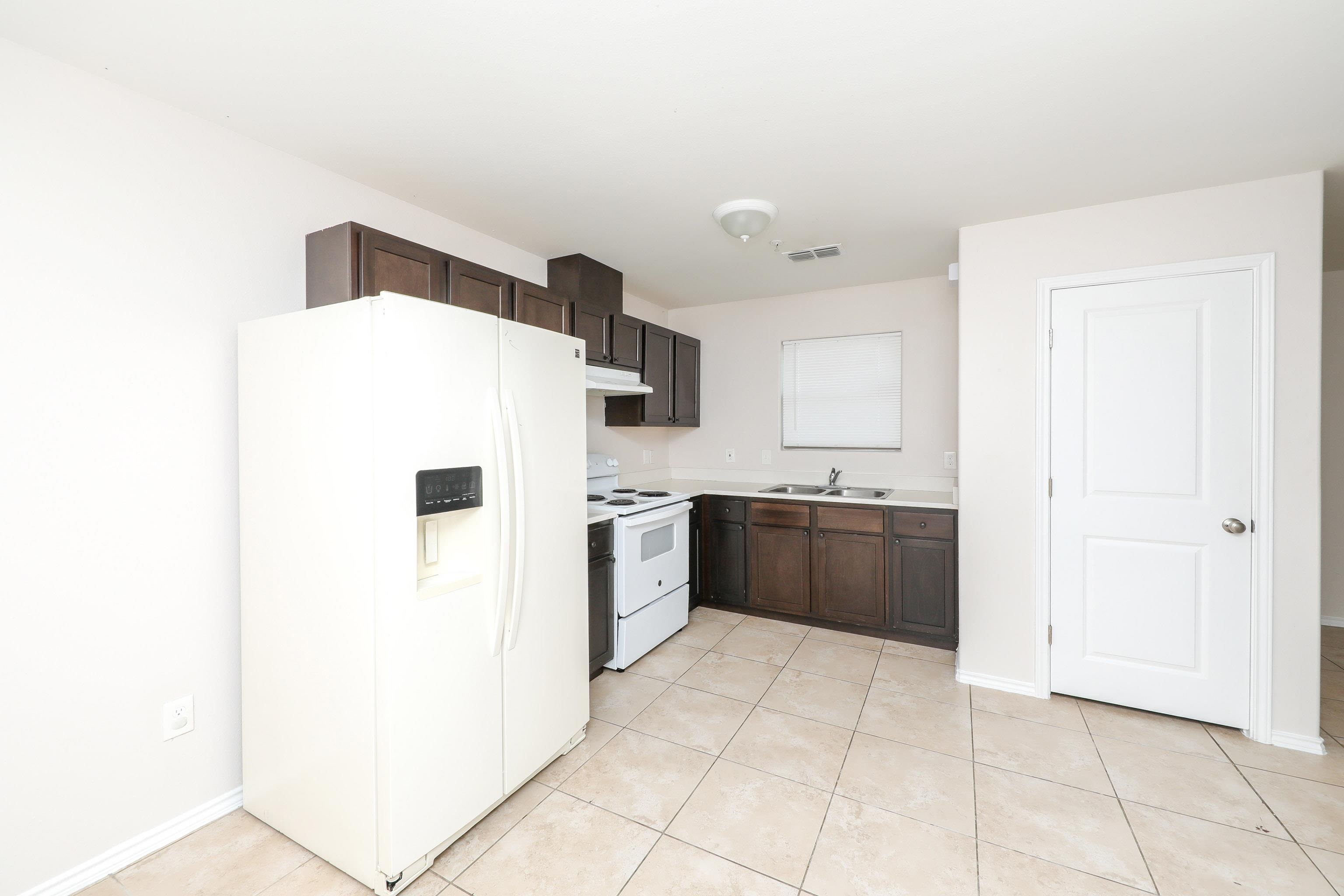 2601 Lomas Del Sur Blvd. 204 Property Photo 10