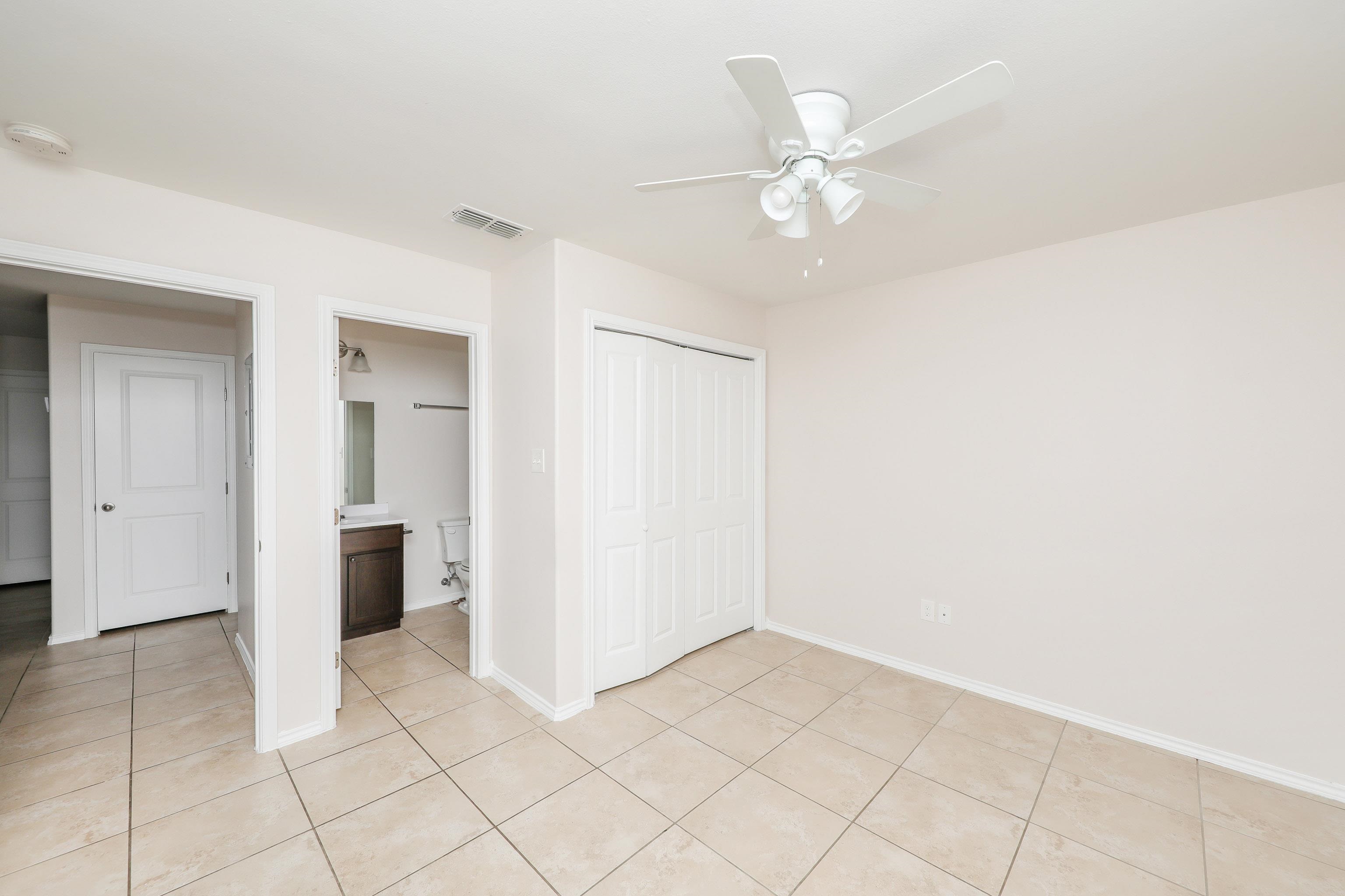 2601 Lomas Del Sur Blvd. 204 Property Photo 11