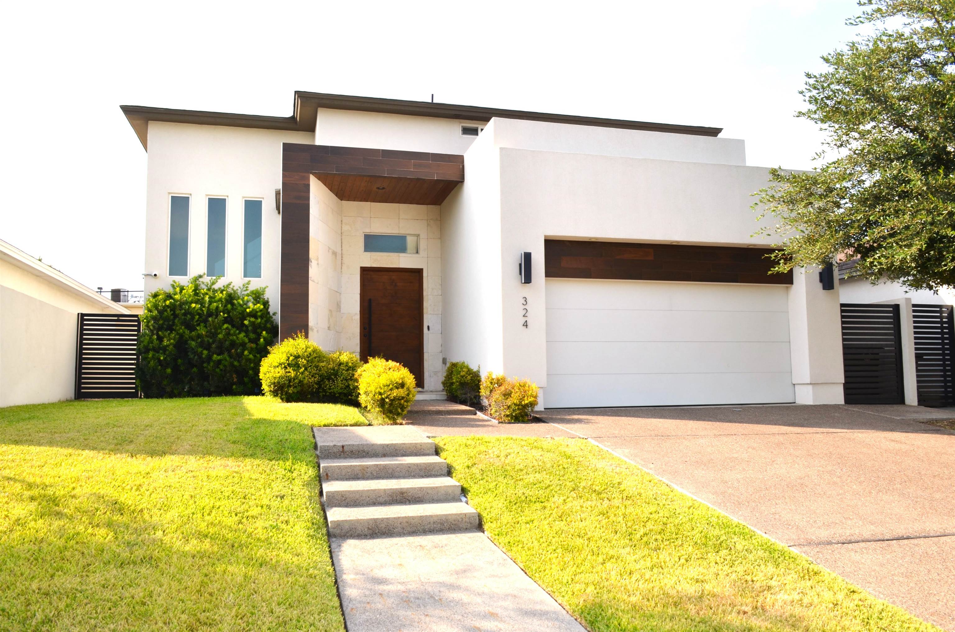 324 Tangle Wood Dr