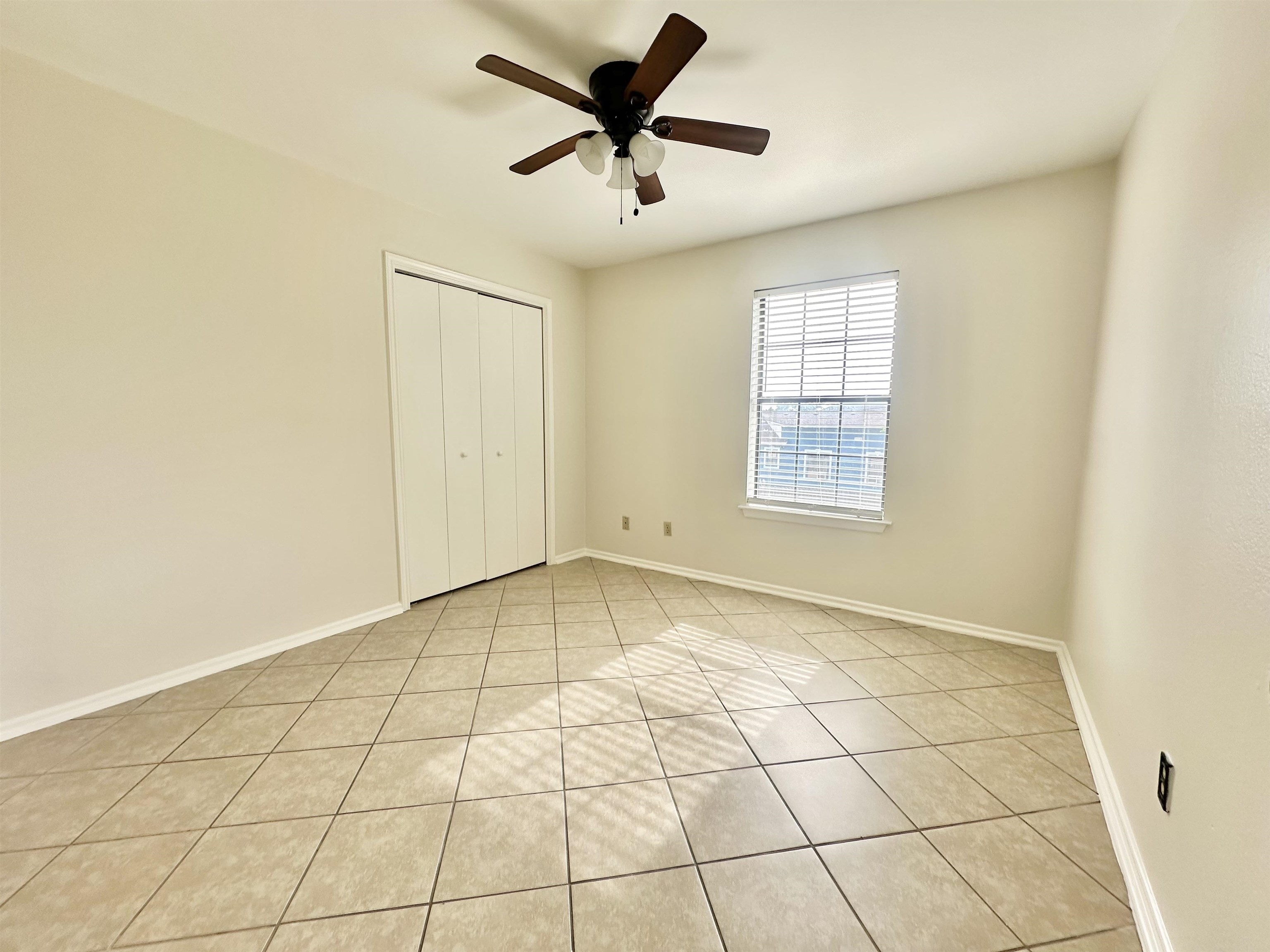 1304 Rosario St 4 Property Photo 15