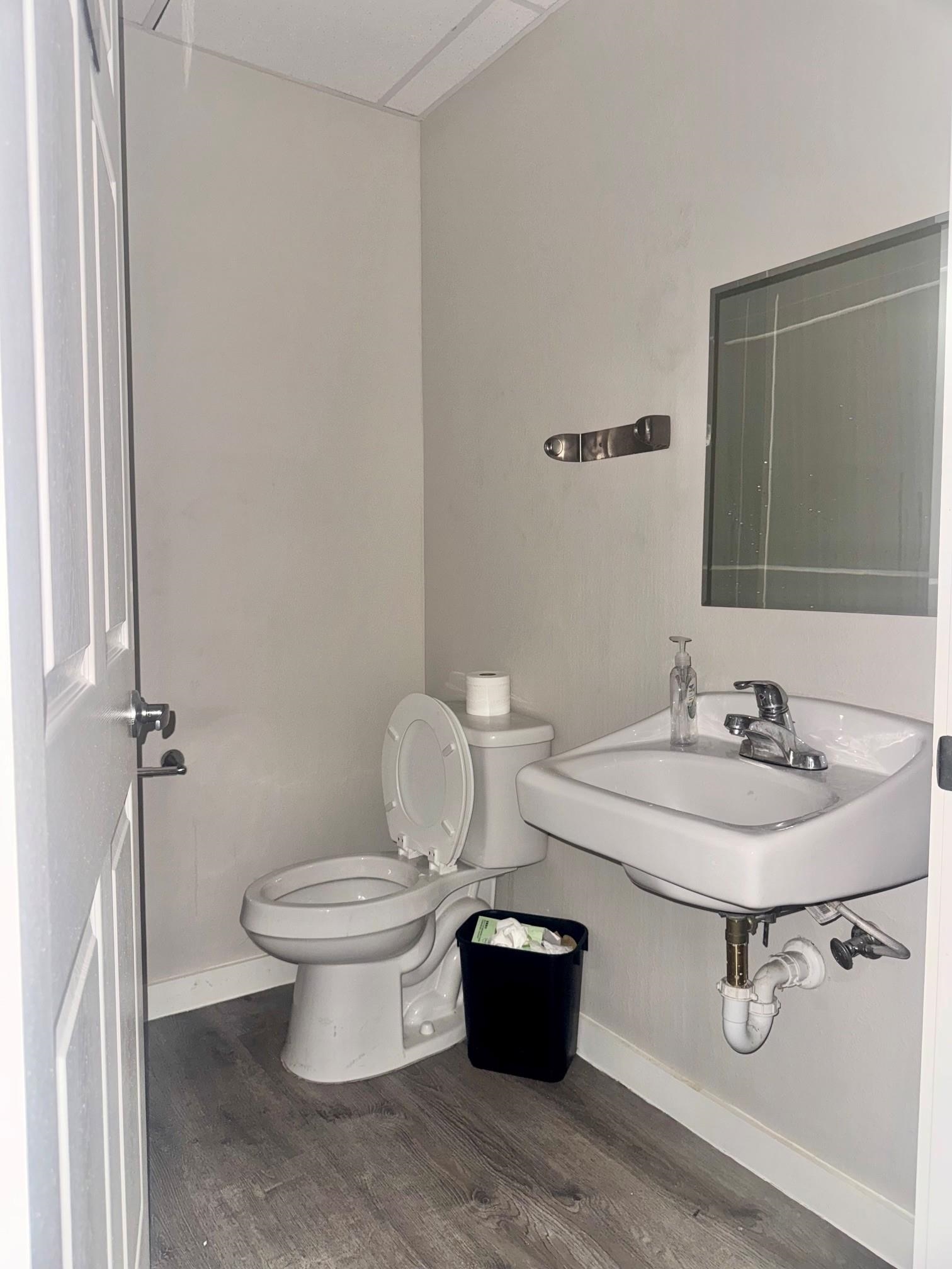 212 Flecha Ln Property Photo 14