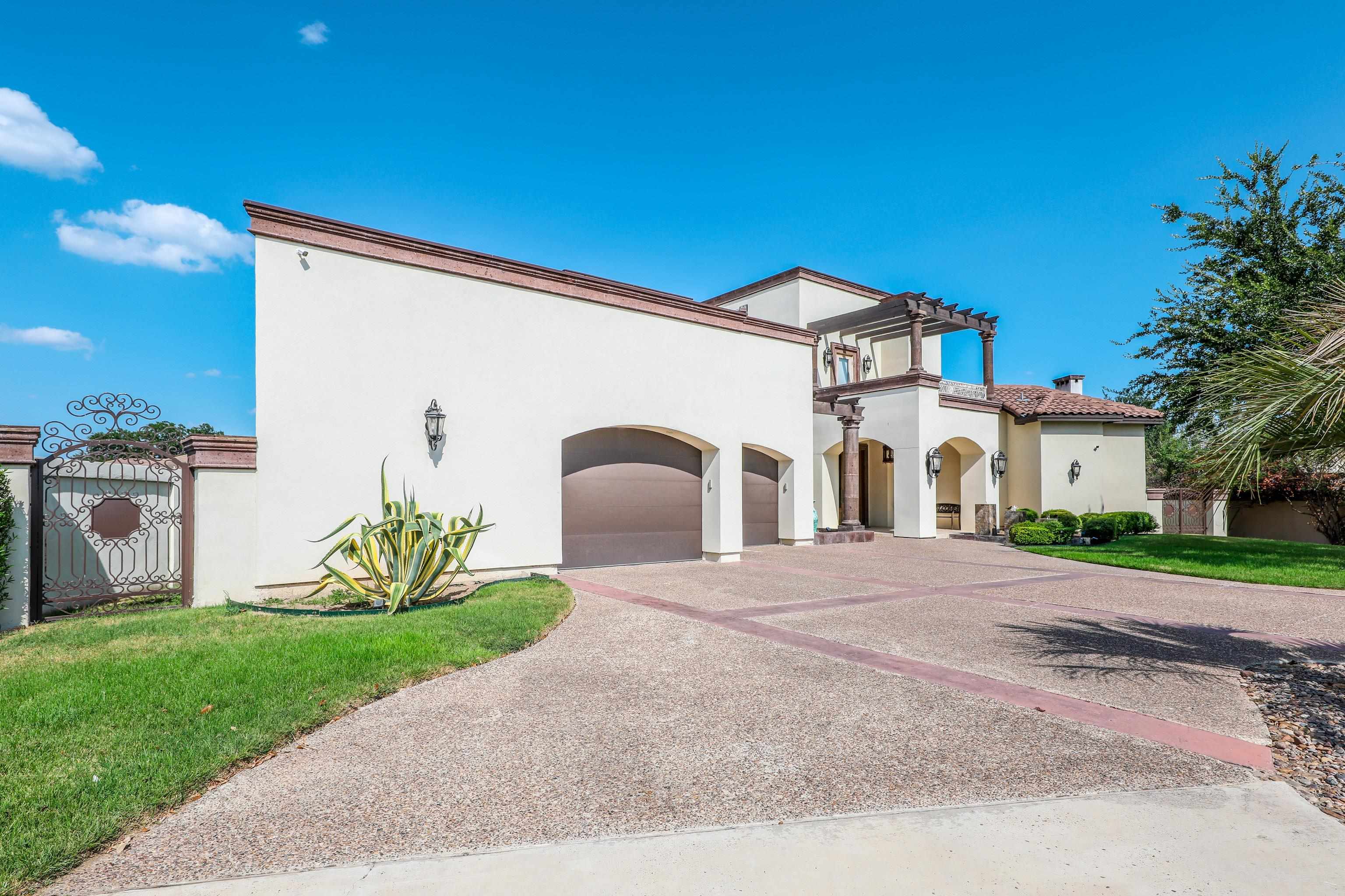 8413 Deer Ridge