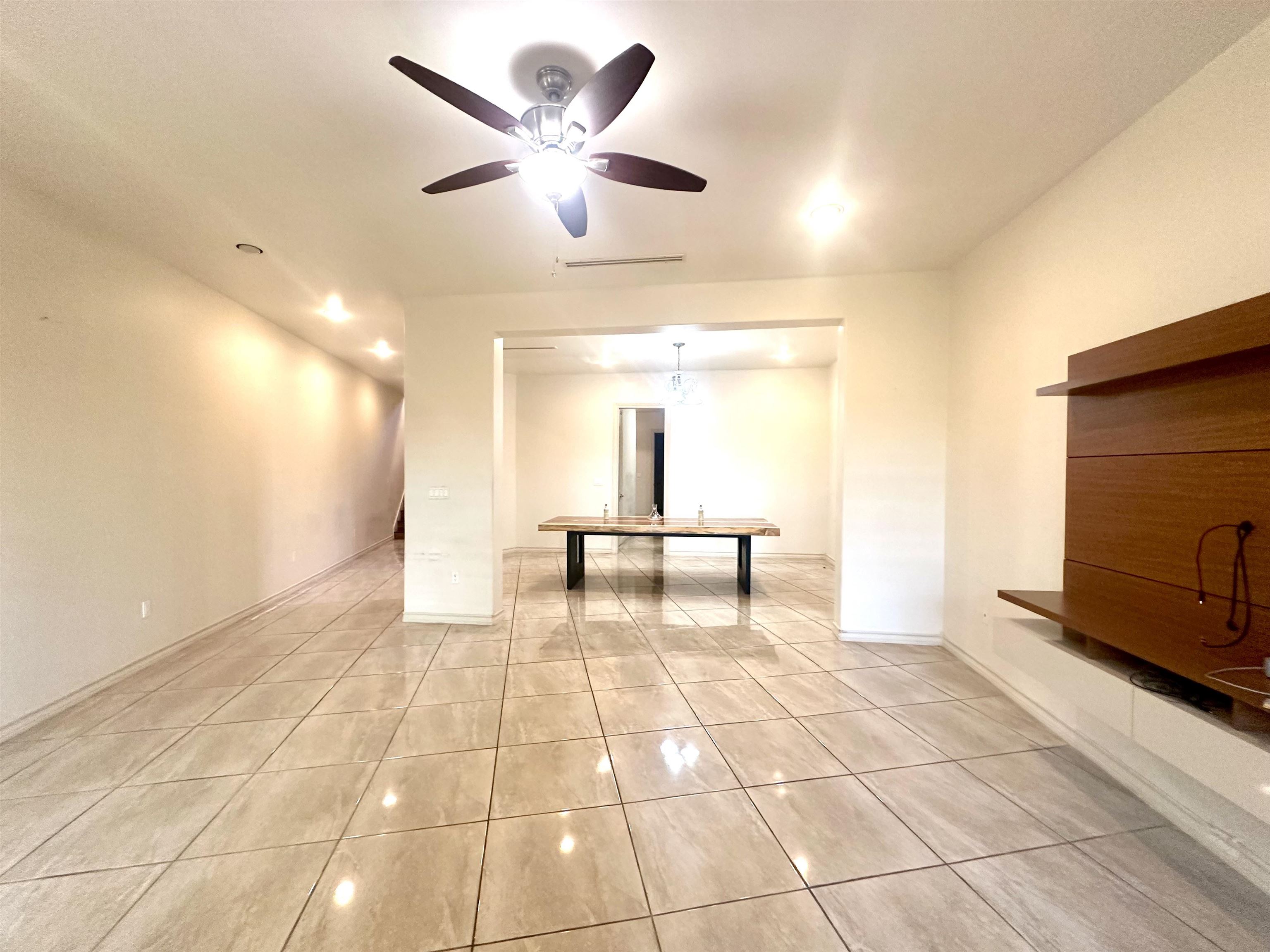 2110 Bermuda Dr 16 Property Photo 11