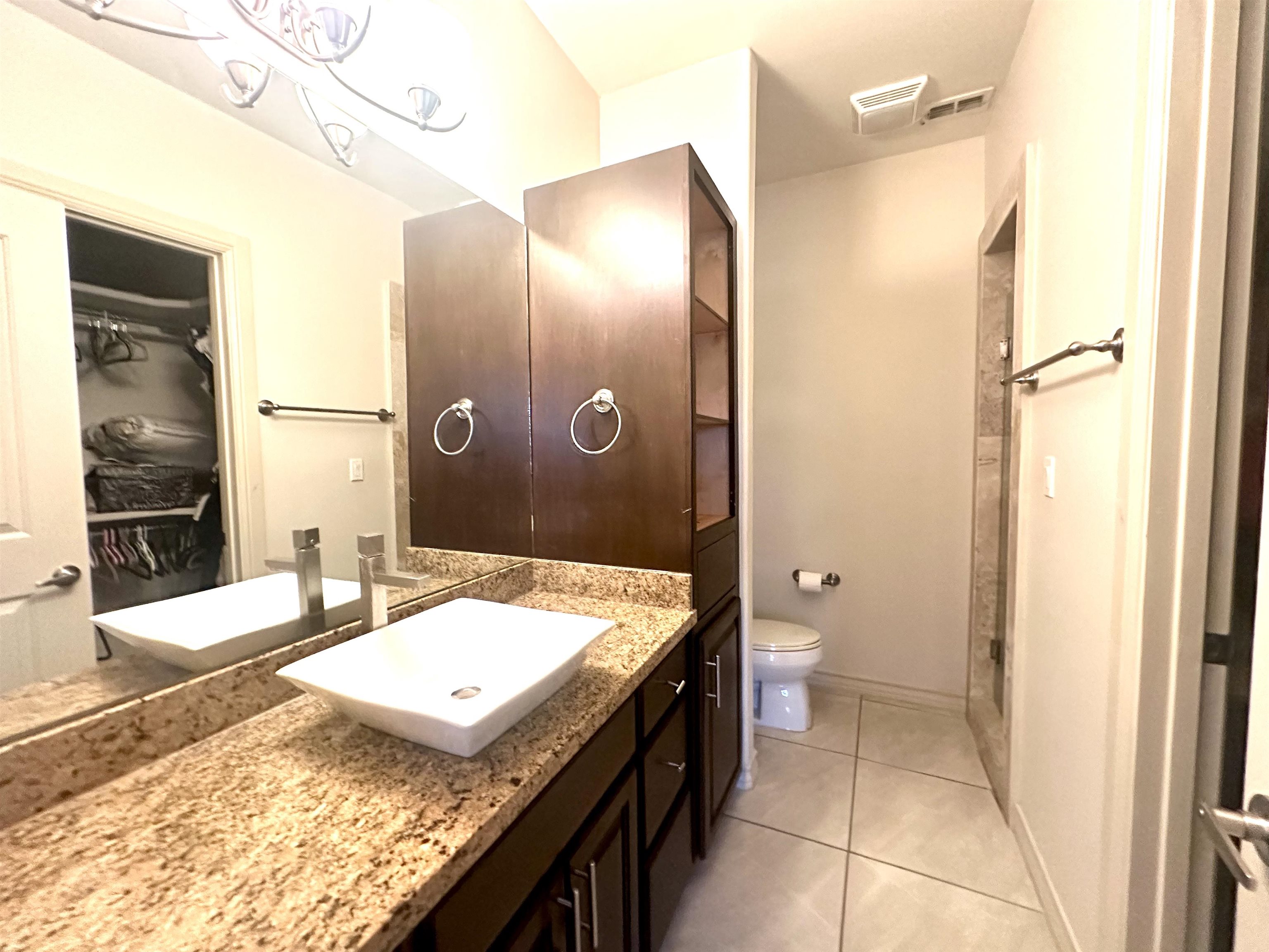 2110 Bermuda Dr 16 Property Photo 15