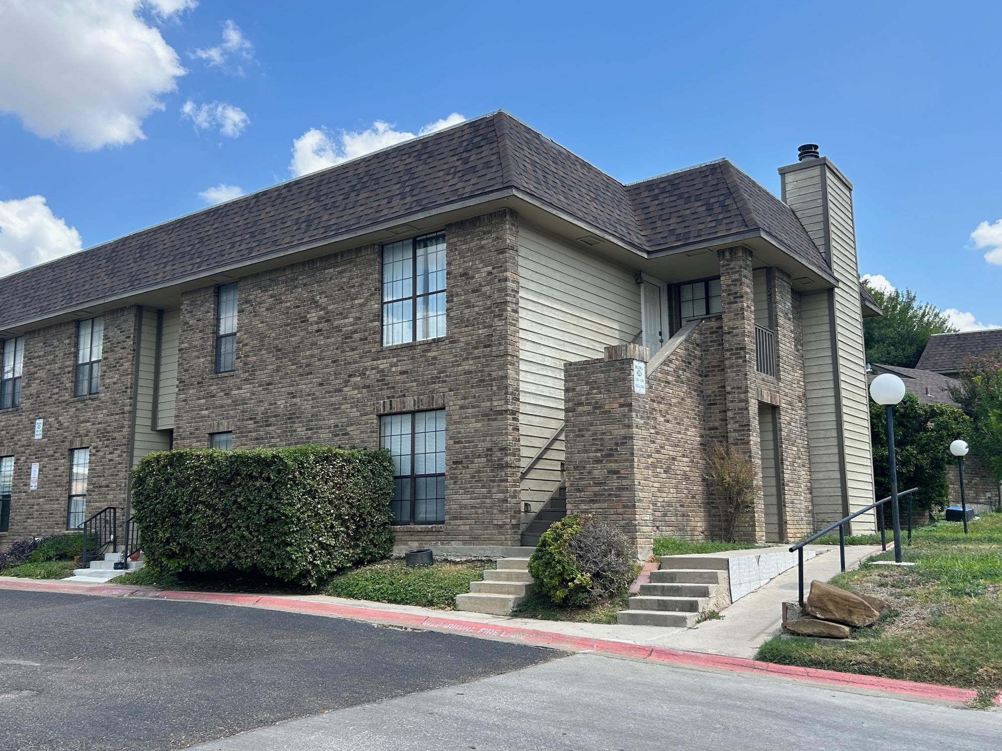 200 Martingale Ln 245C Property Photo 1