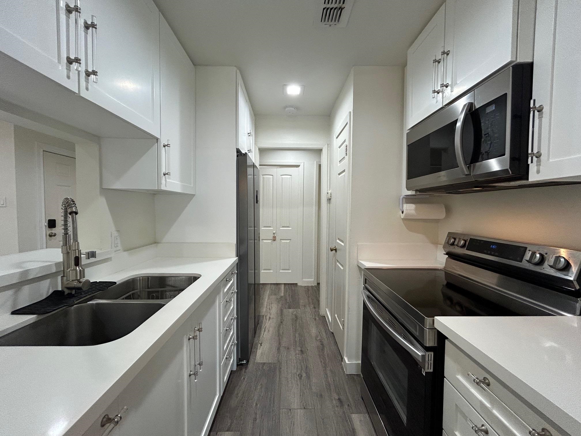 200 Martingale Ln 245c Property Photo 12