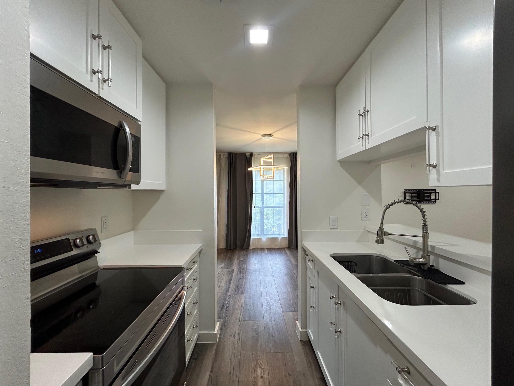 200 Martingale Ln 245c Property Photo 14