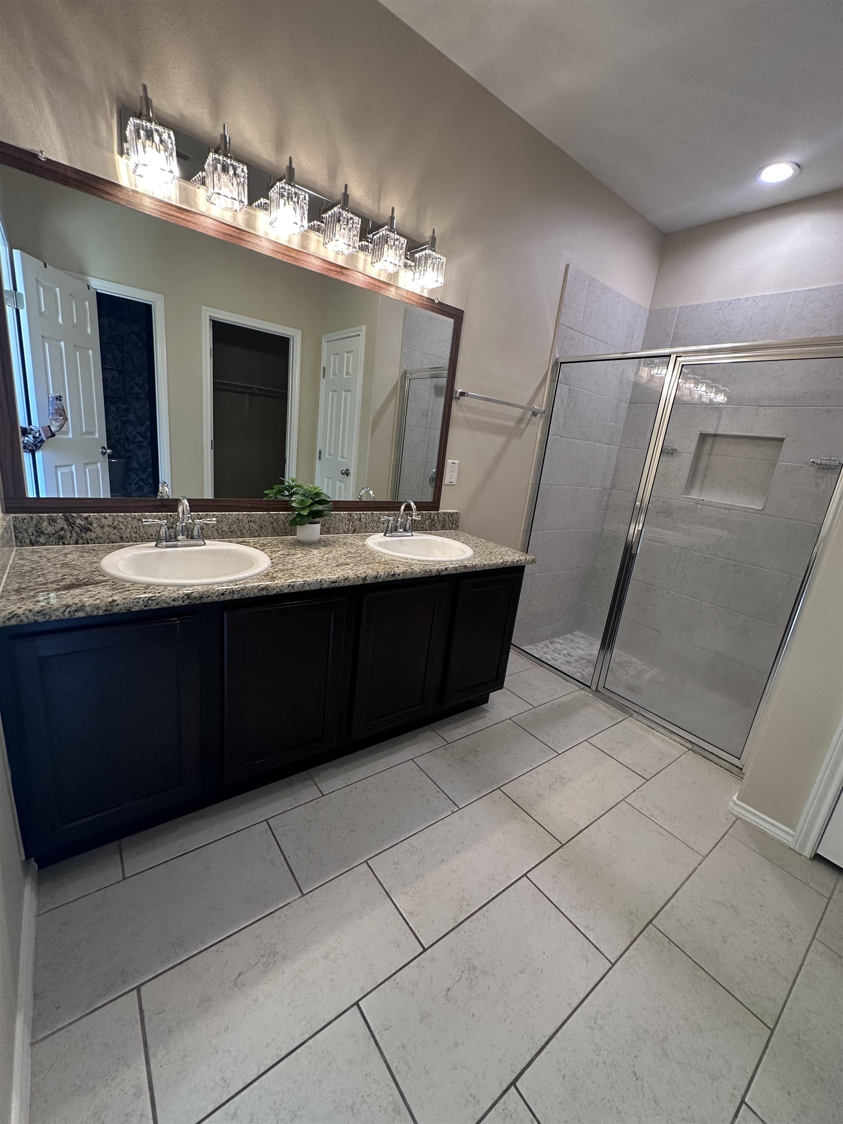 5519 Shorthorn Dr. Property Photo 13