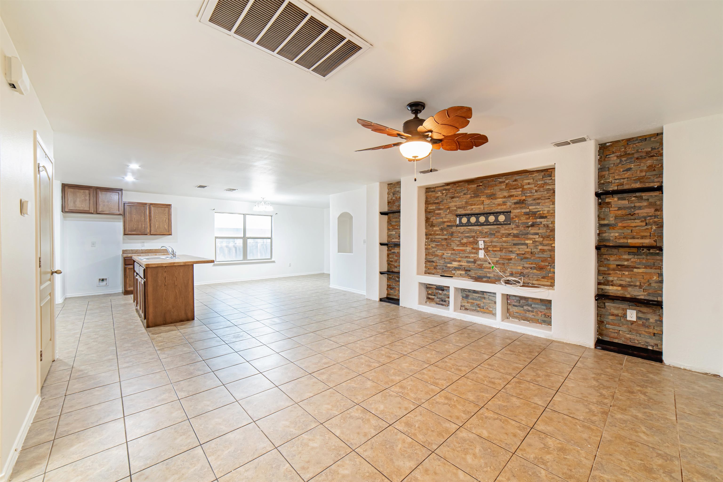 3727 Jose C Santos Dr Property Photo 4