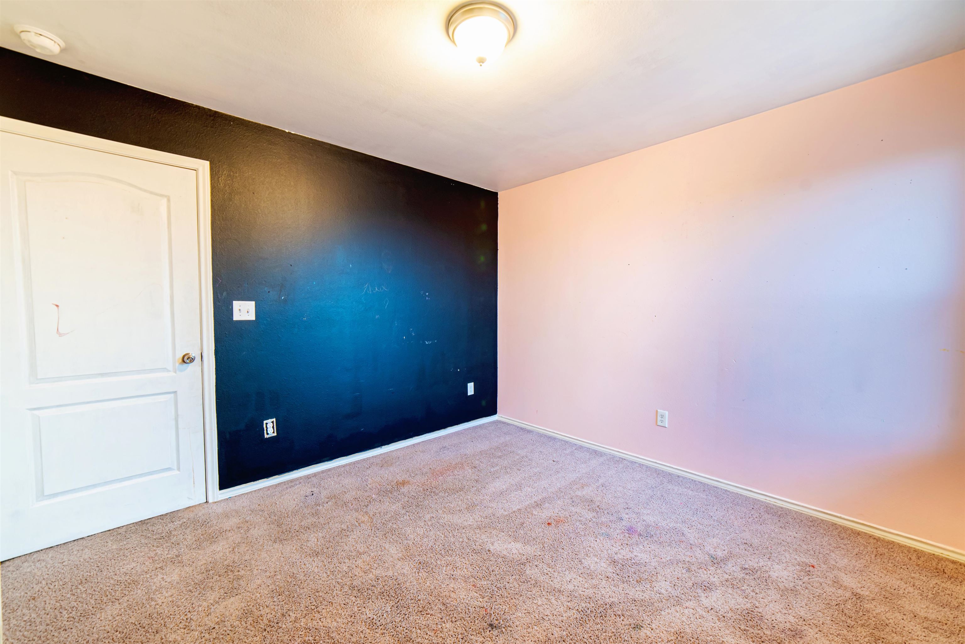 3727 Jose C Santos Dr Property Photo 17