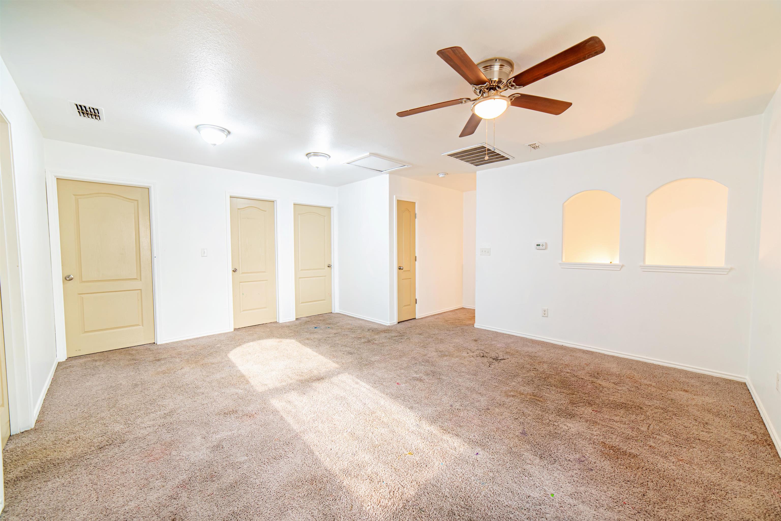 3727 Jose C Santos Dr Property Photo 19