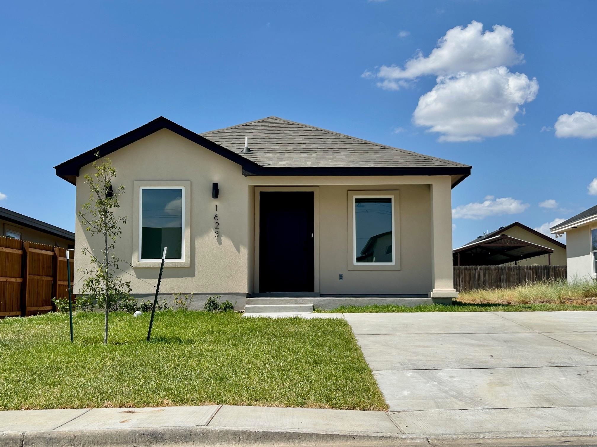 1628 Bilbao Dr. Property Photo 1