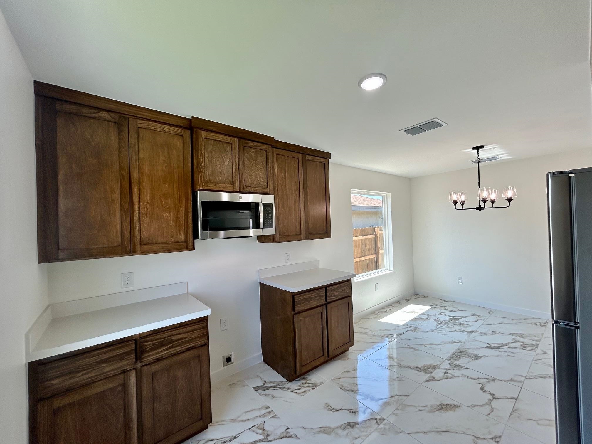 1628 Bilbao Dr. Property Photo 10