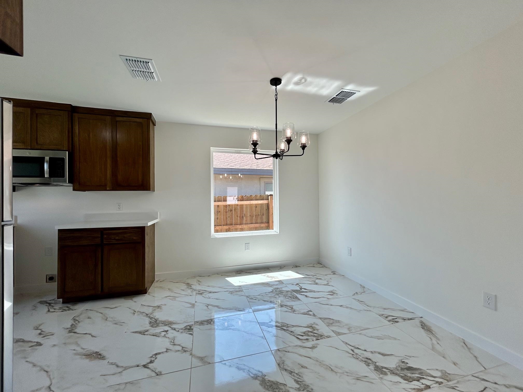 1628 Bilbao Dr. Property Photo 11