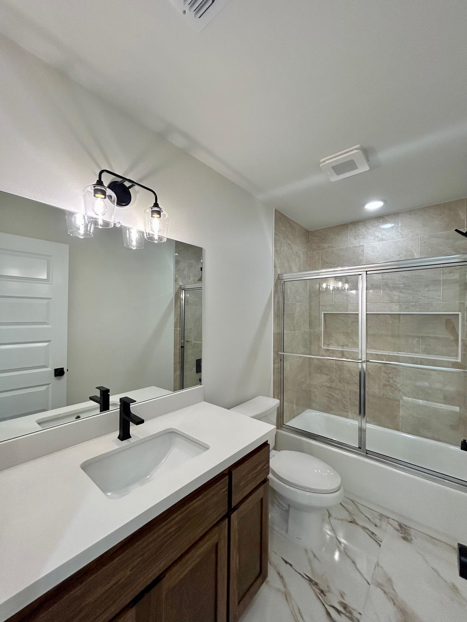 1628 Bilbao Dr. Property Photo 15