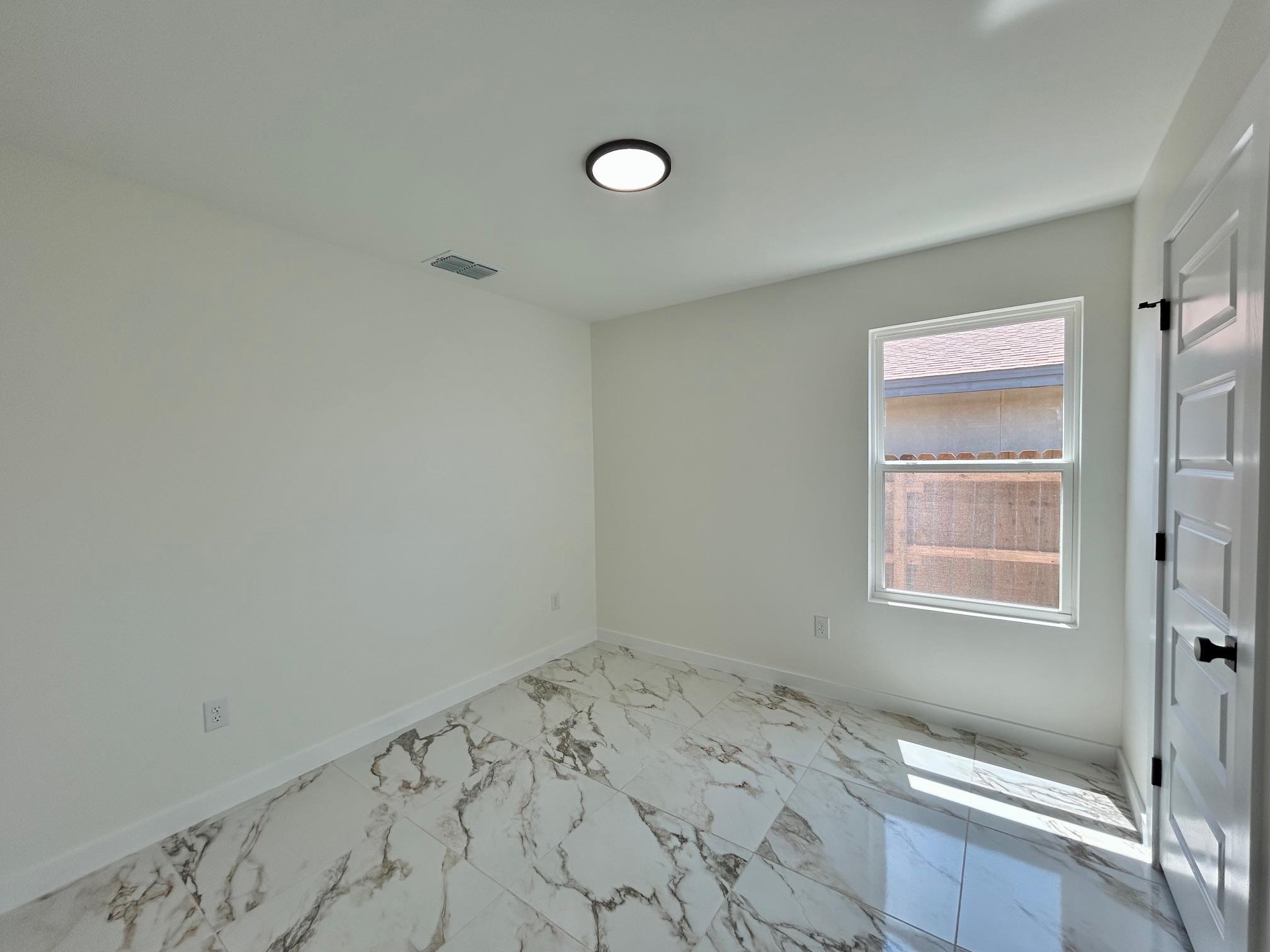 1628 Bilbao Dr. Property Photo 25