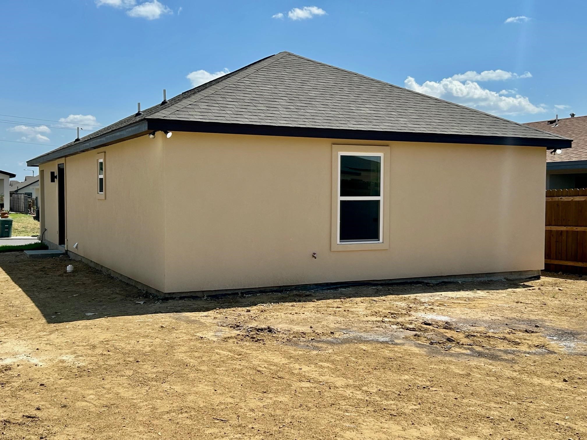 1628 Bilbao Dr. Property Photo 28