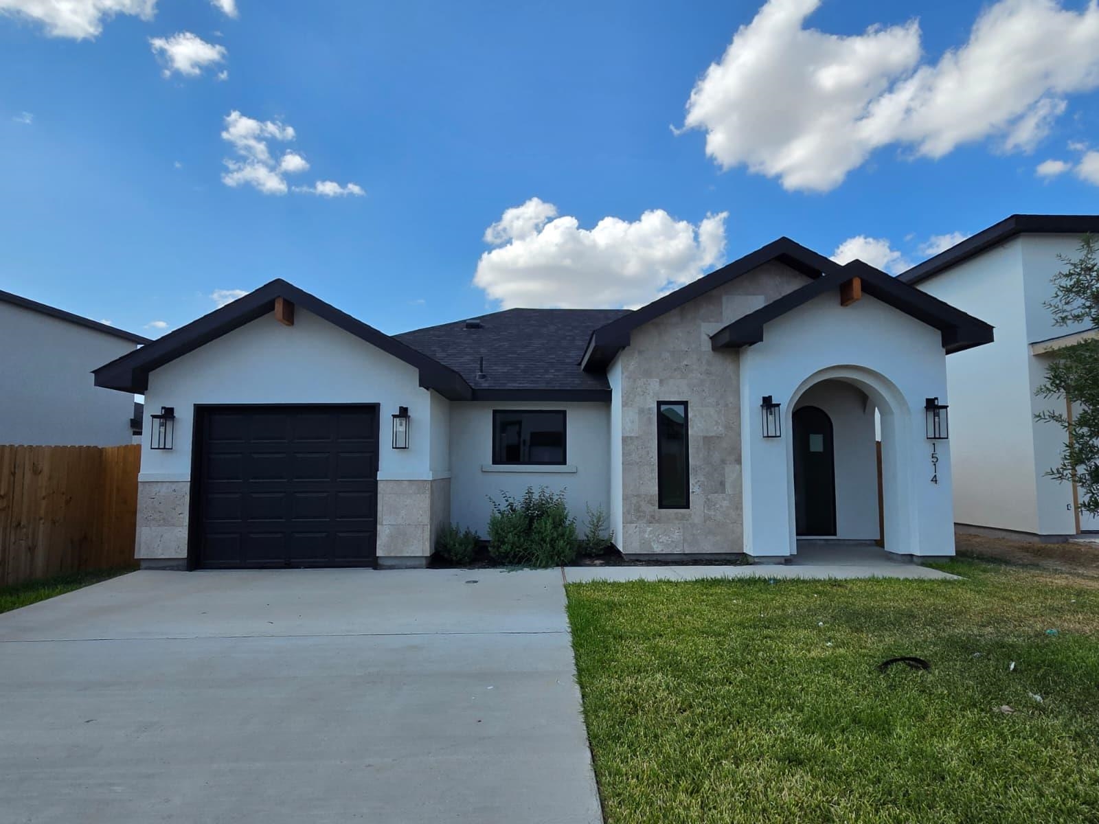 1514 Cincho St. Property Photo 1