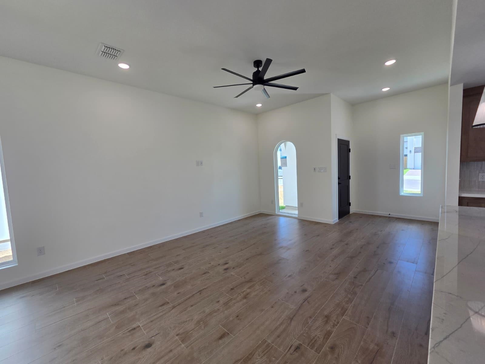1514 Cincho St. Property Photo 4