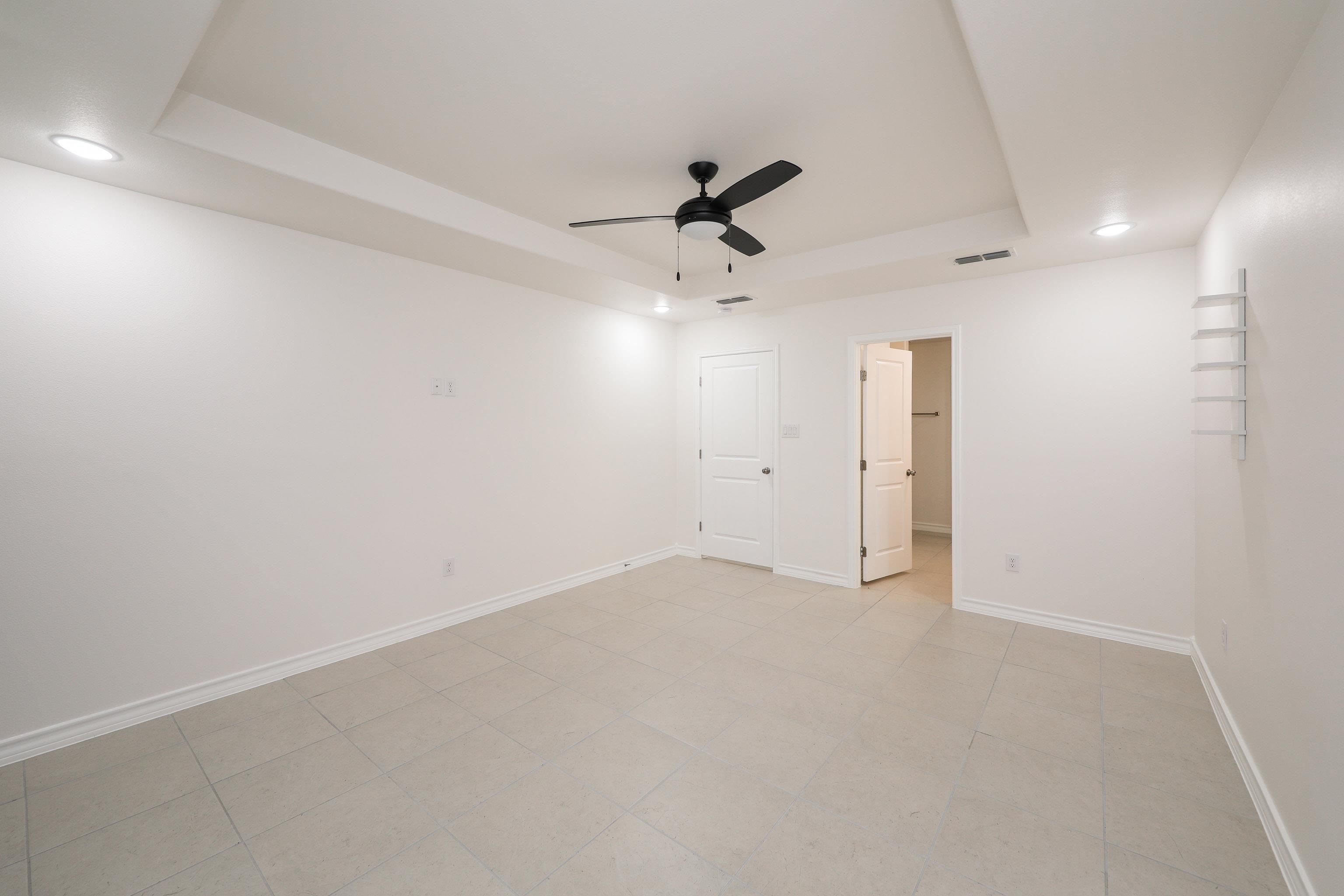 1510 Latigo Loop Property Photo 13