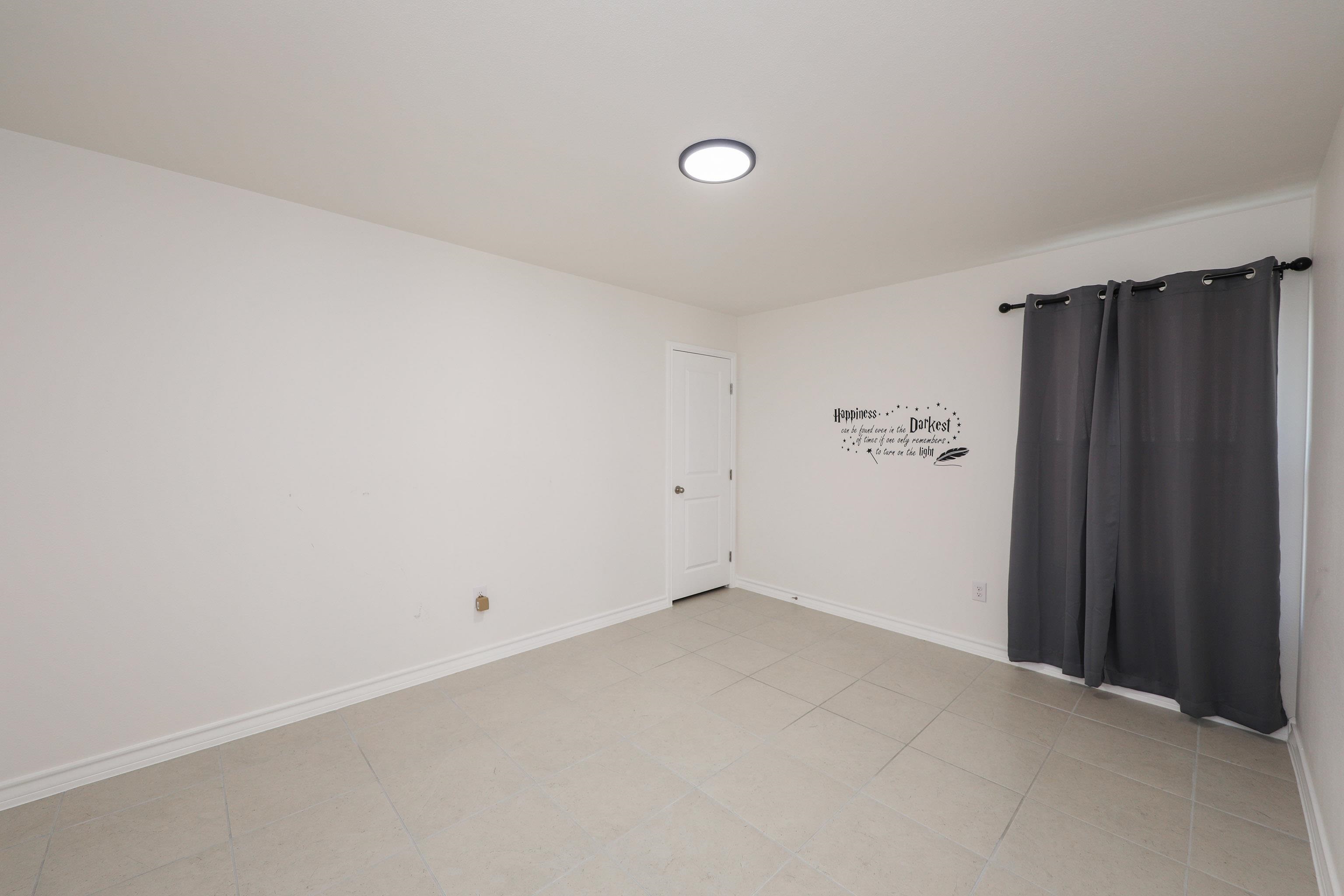 1510 Latigo Loop Property Photo 23
