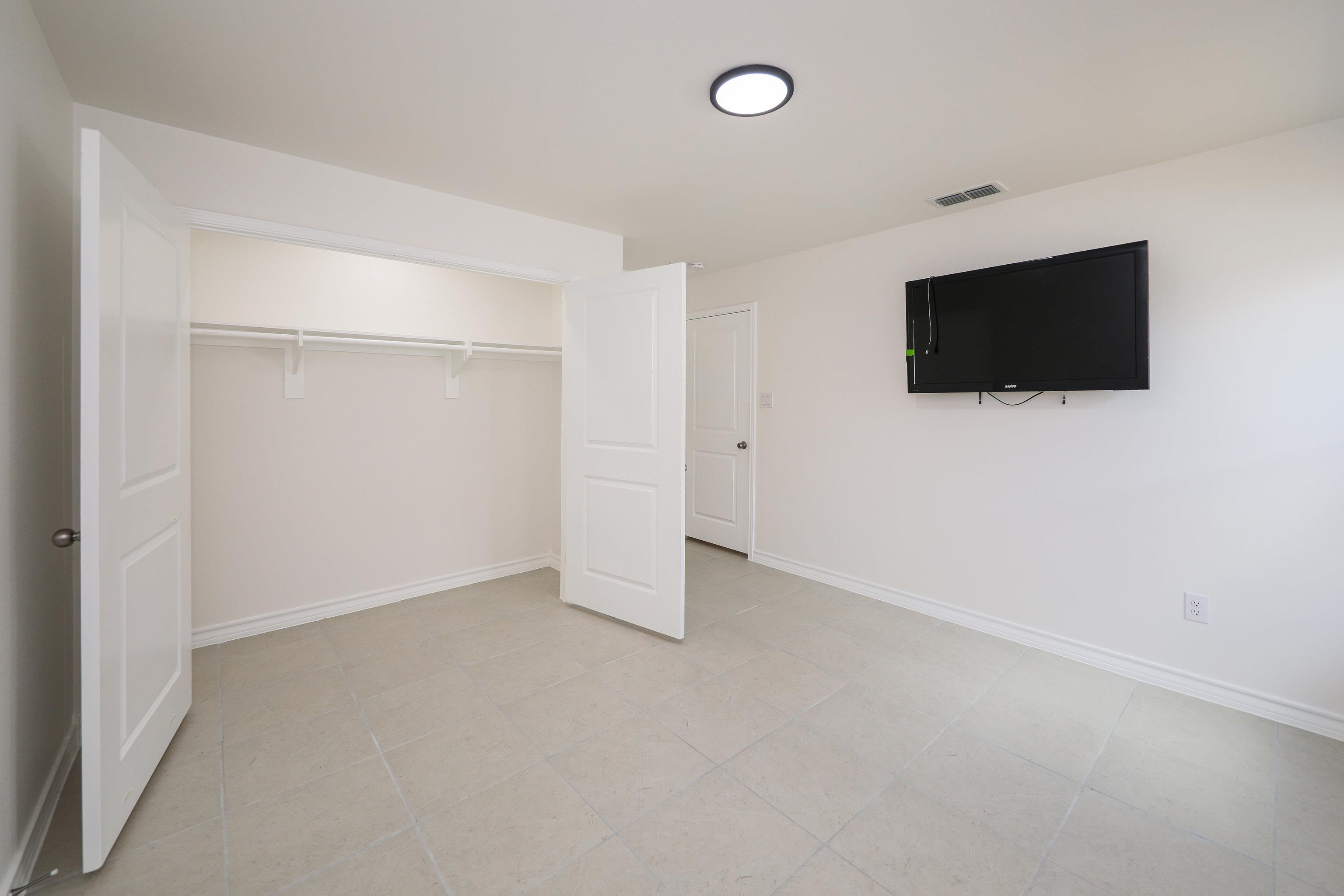 1510 Latigo Loop Property Photo 29