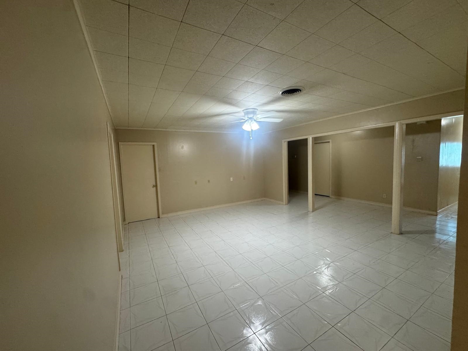 302 Huisache Dr Property Photo 9