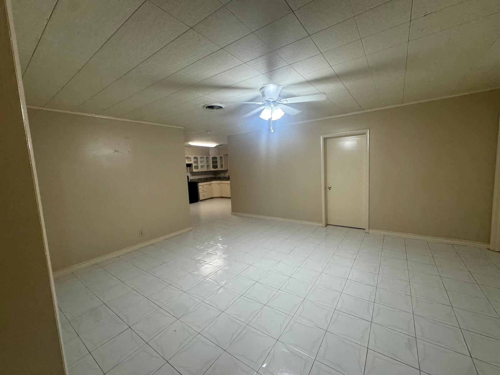 302 Huisache Dr Property Photo 10