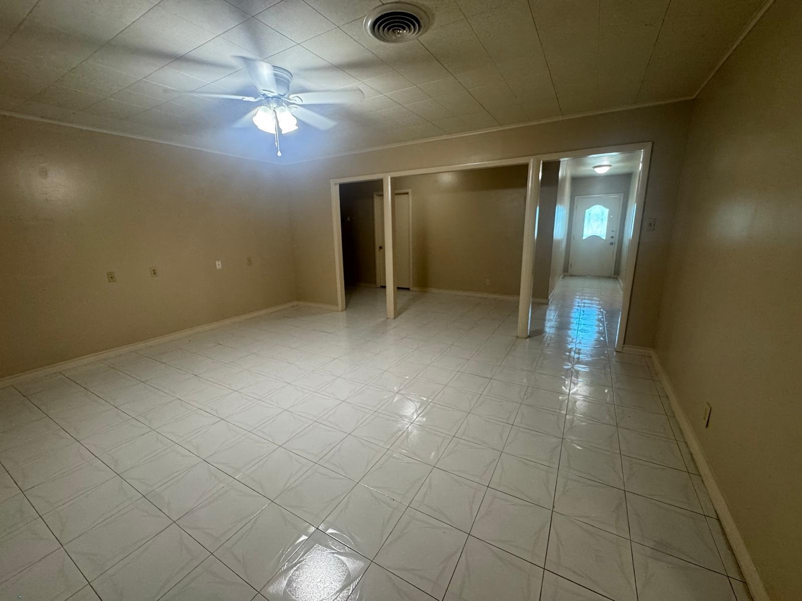 302 Huisache Dr Property Photo 12