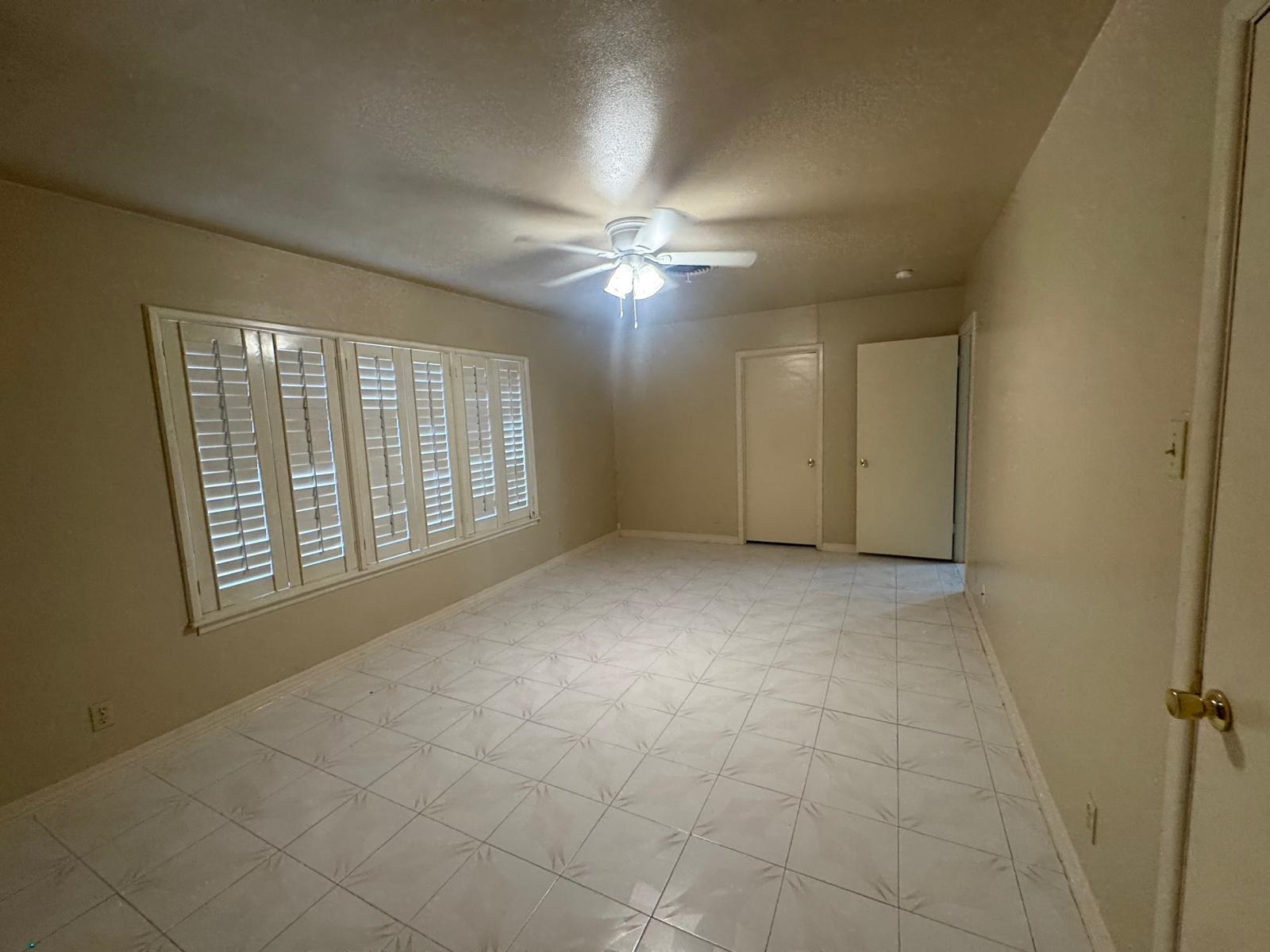 302 Huisache Dr Property Photo 24