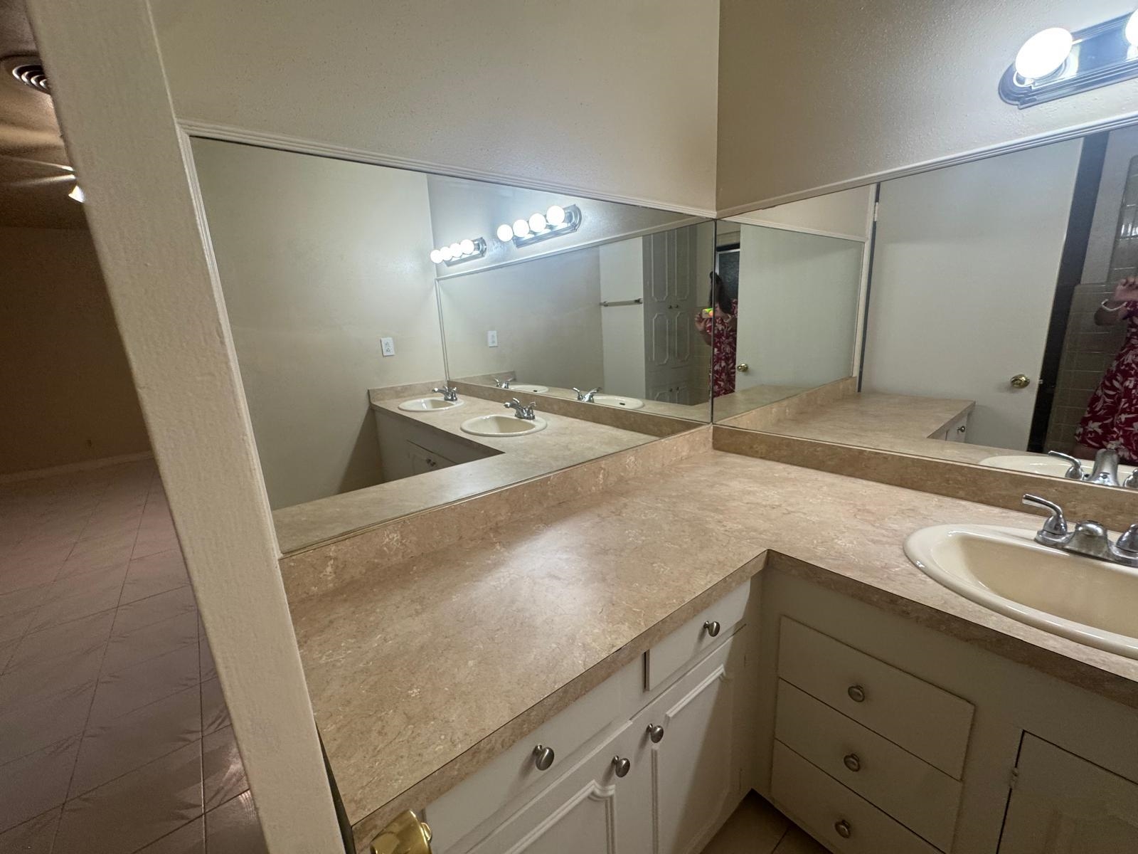 302 Huisache Dr Property Photo 27