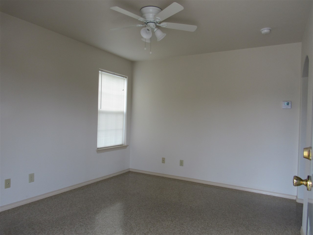1804 Juarez Ave 4 Property Photo 5