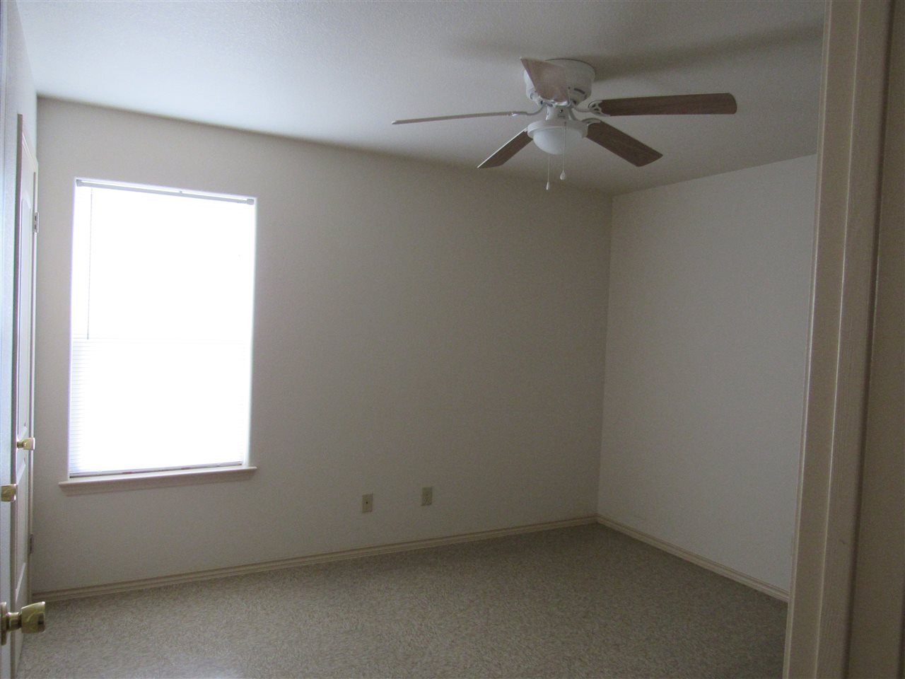 1804 Juarez Ave 4 Property Photo 6