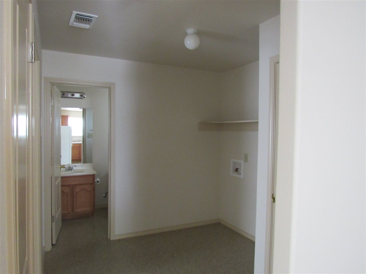 1804 Juarez Ave 4 Property Photo 8