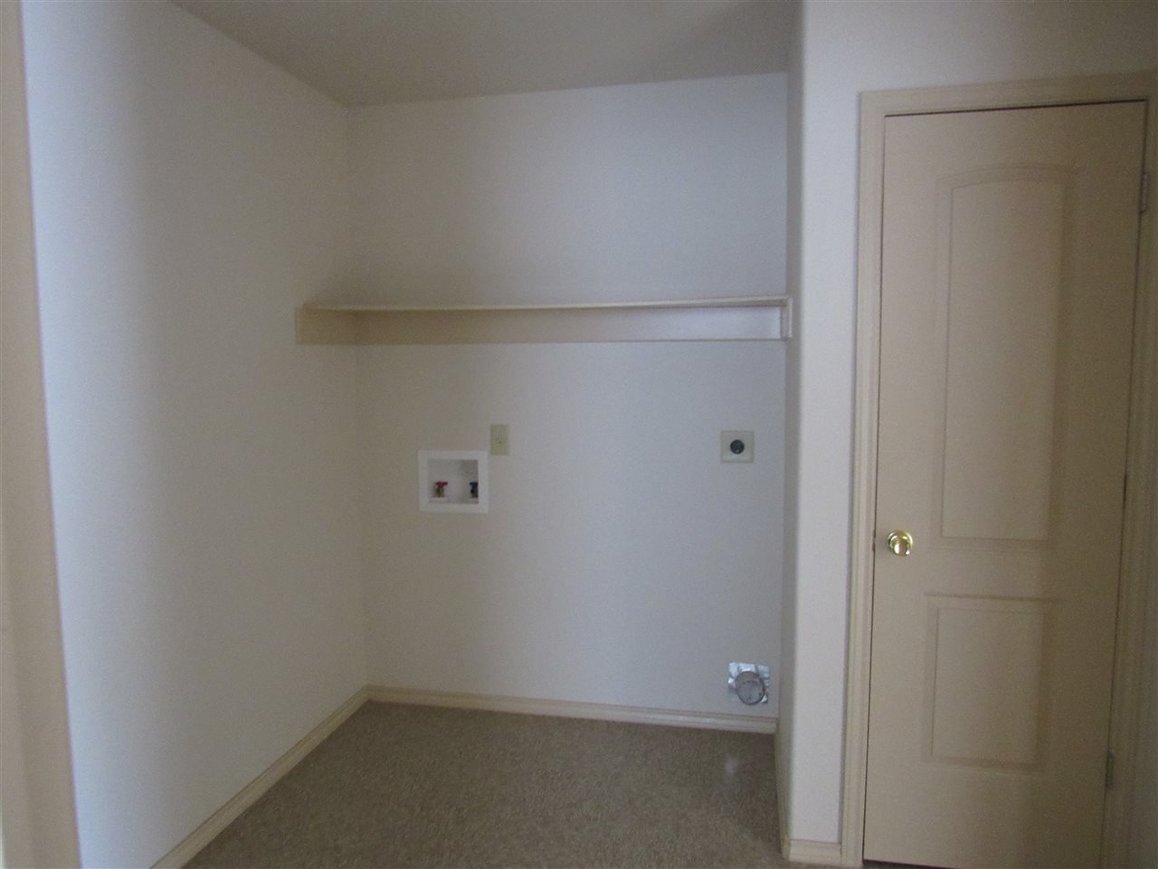 1804 Juarez Ave 4 Property Photo 9