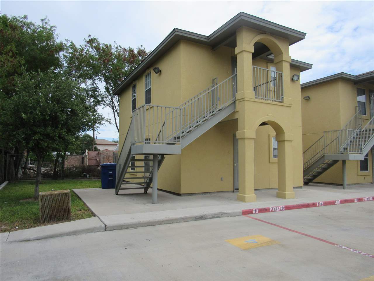 1804 Juarez Ave 4 Property Photo 10