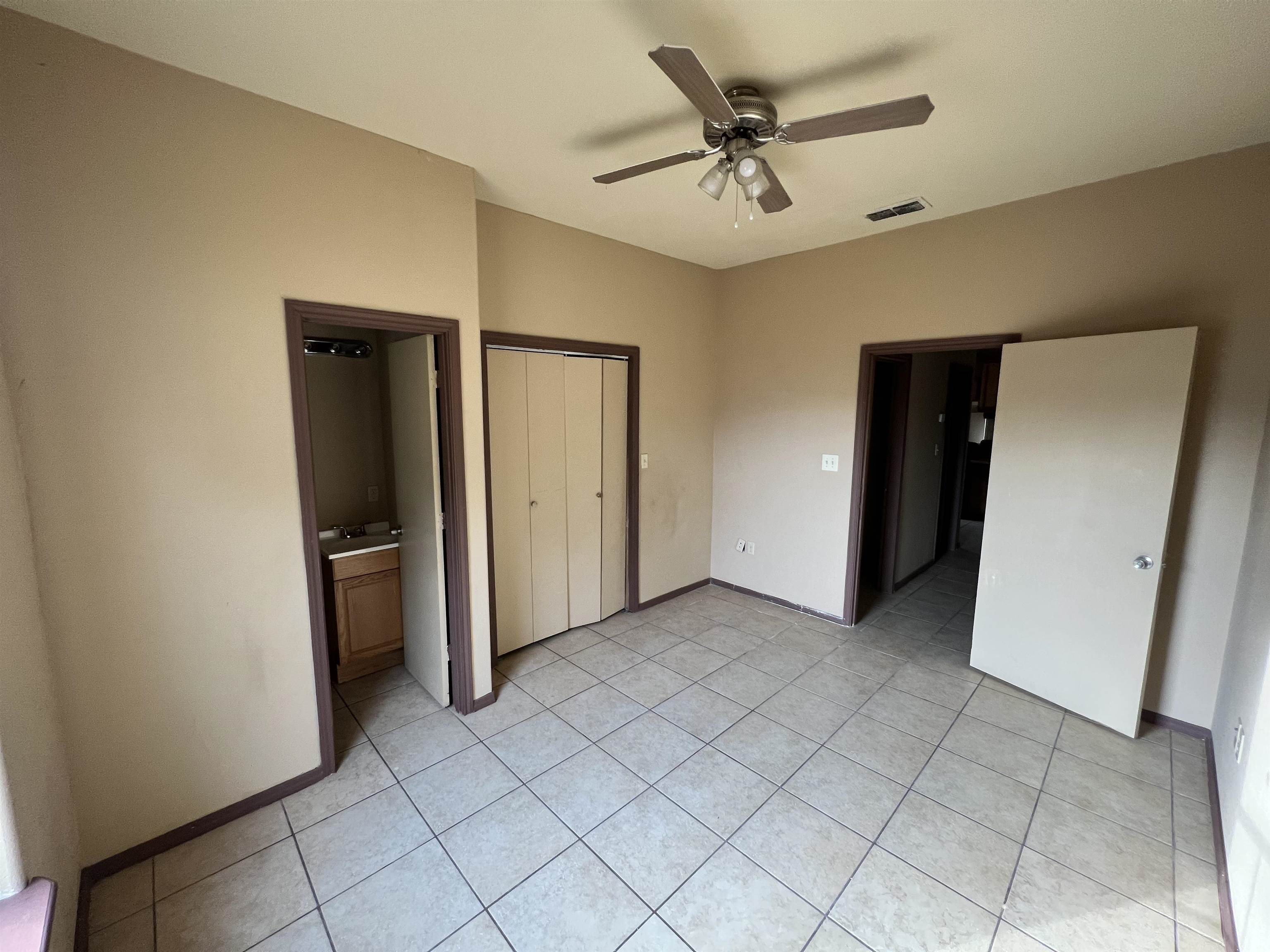 202 Lobo Lp B Property Photo 10