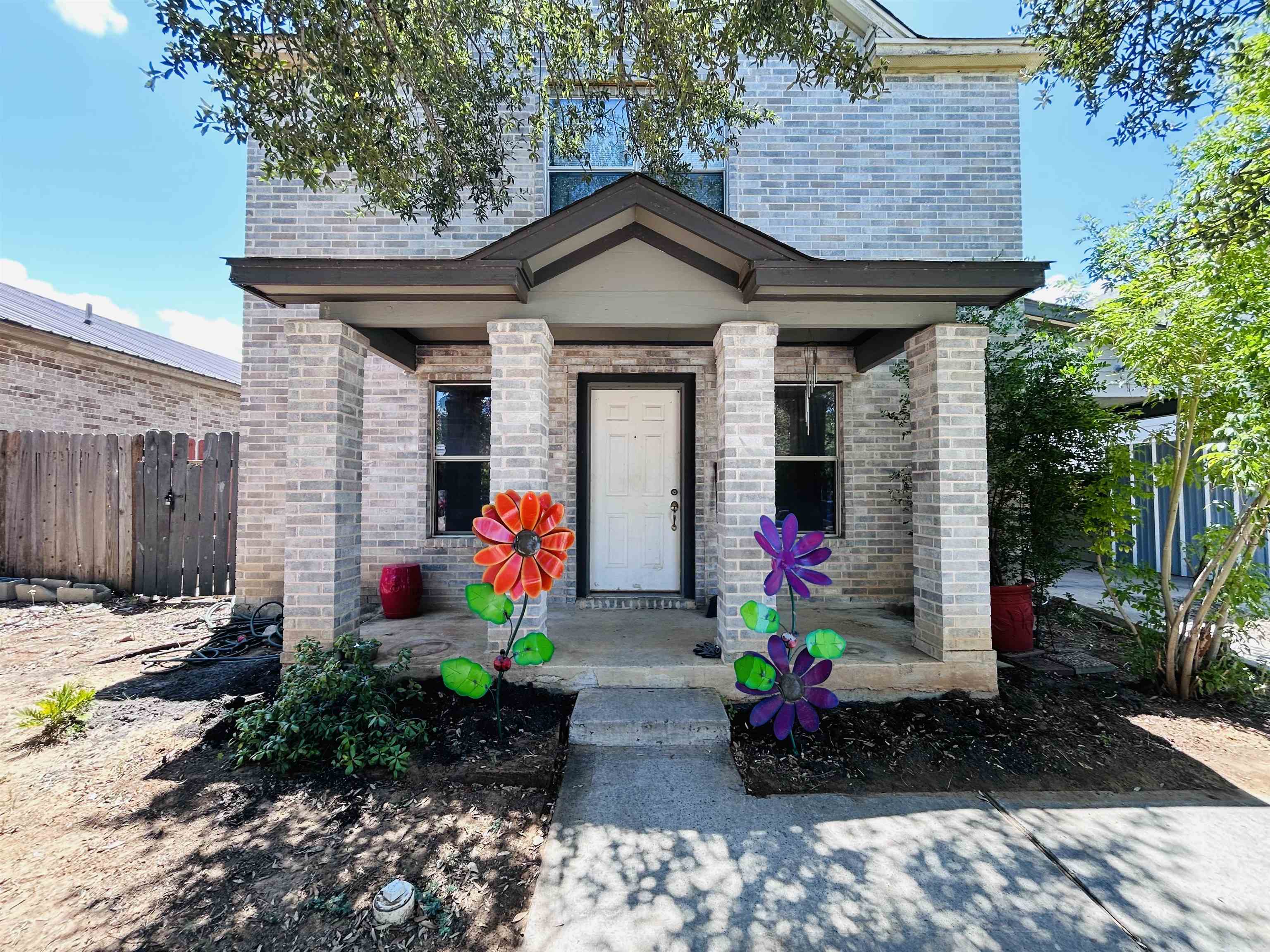 219 Desert Chief Dr