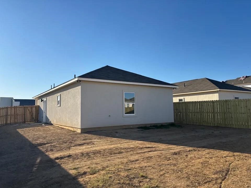 5807 Colegio Ln. Property Photo 11