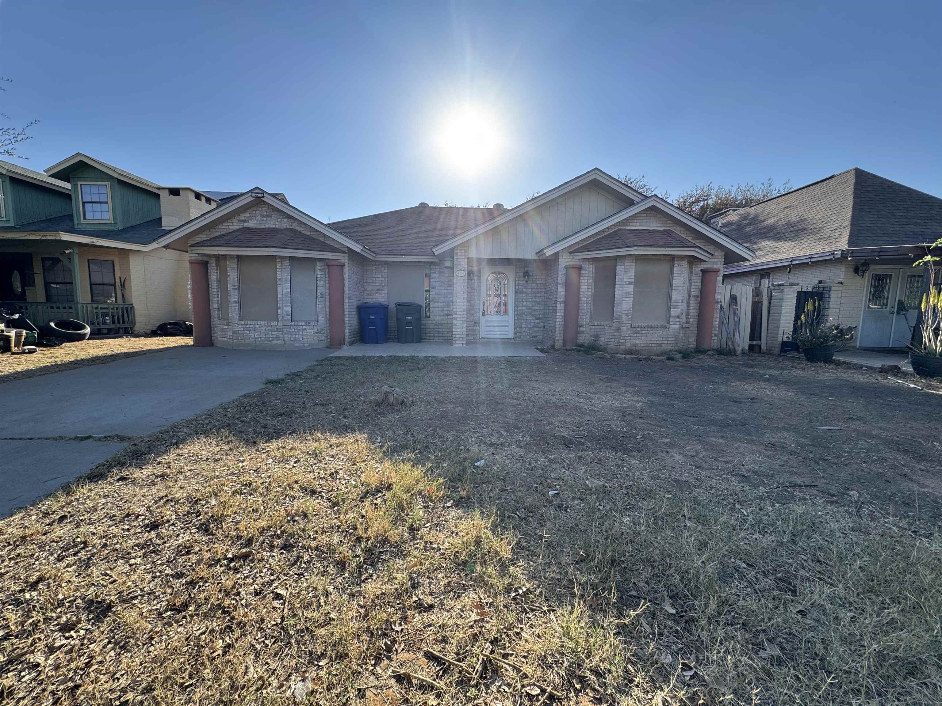 404 Venado Ct Property Photo 1