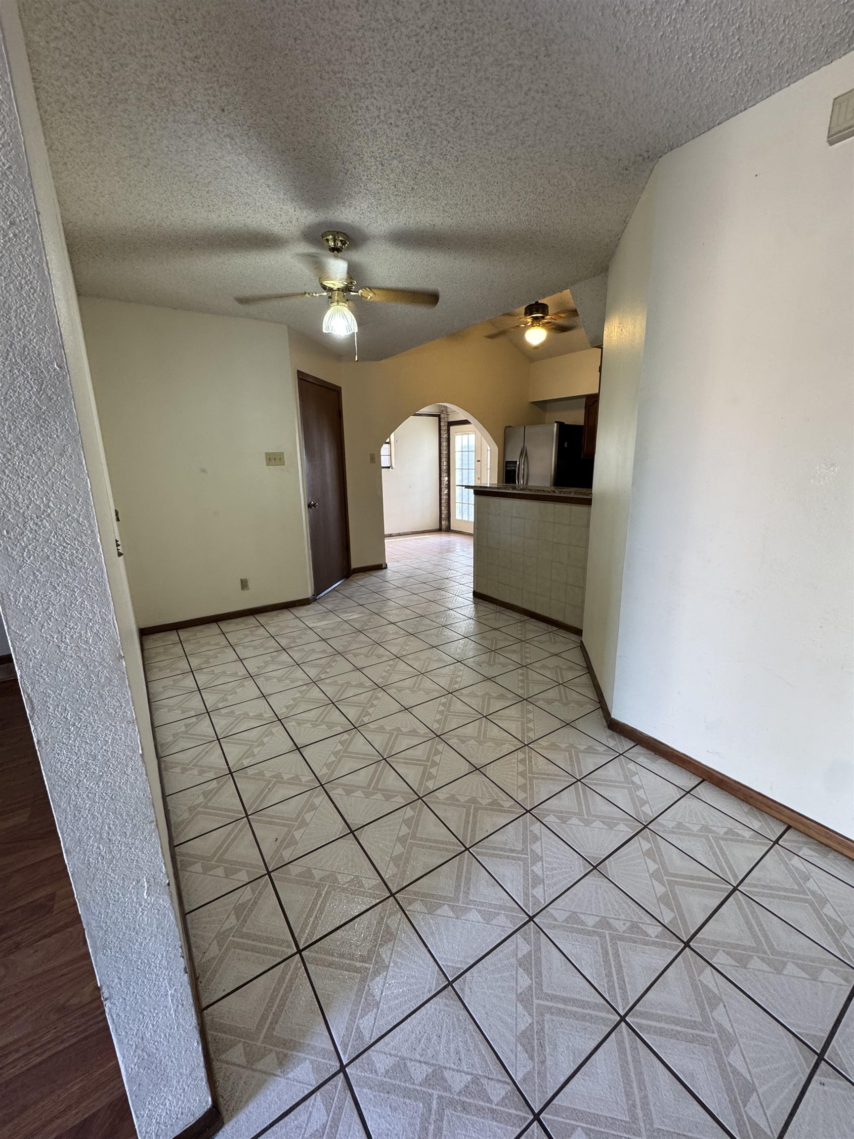 404 Venado Ct Property Photo 6