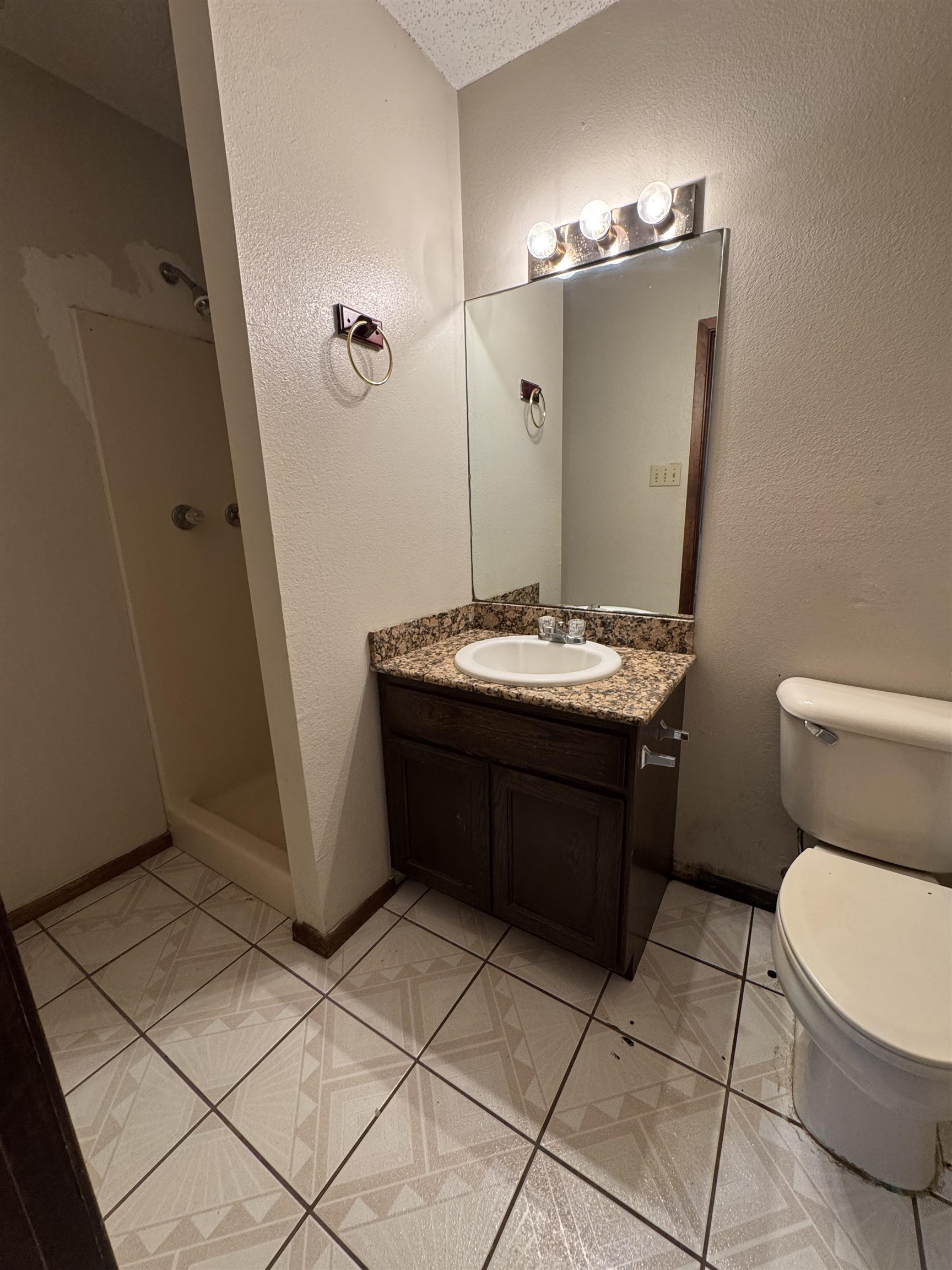 404 Venado Ct Property Photo 15