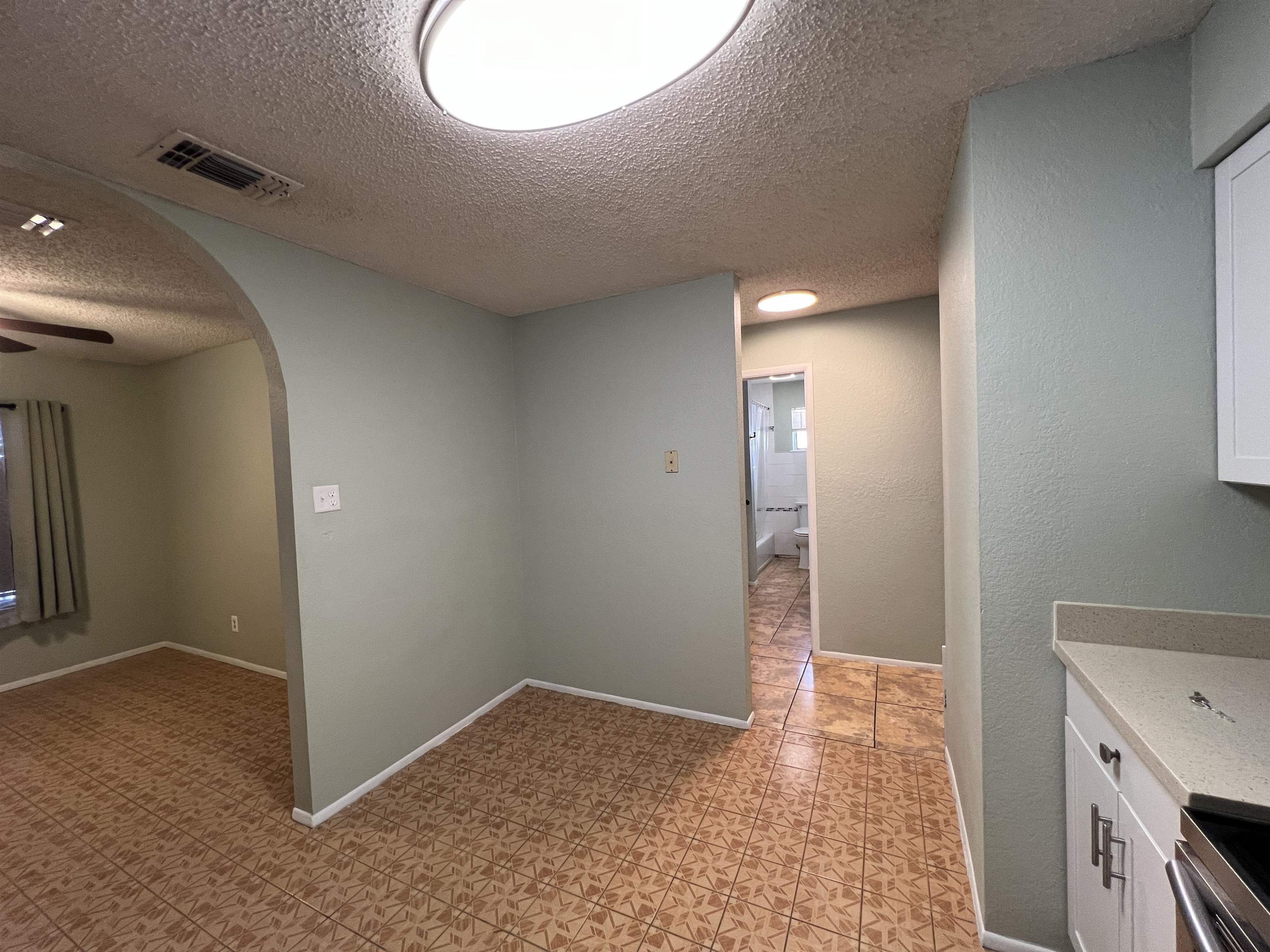 4553 Hachar Ln Property Photo 4
