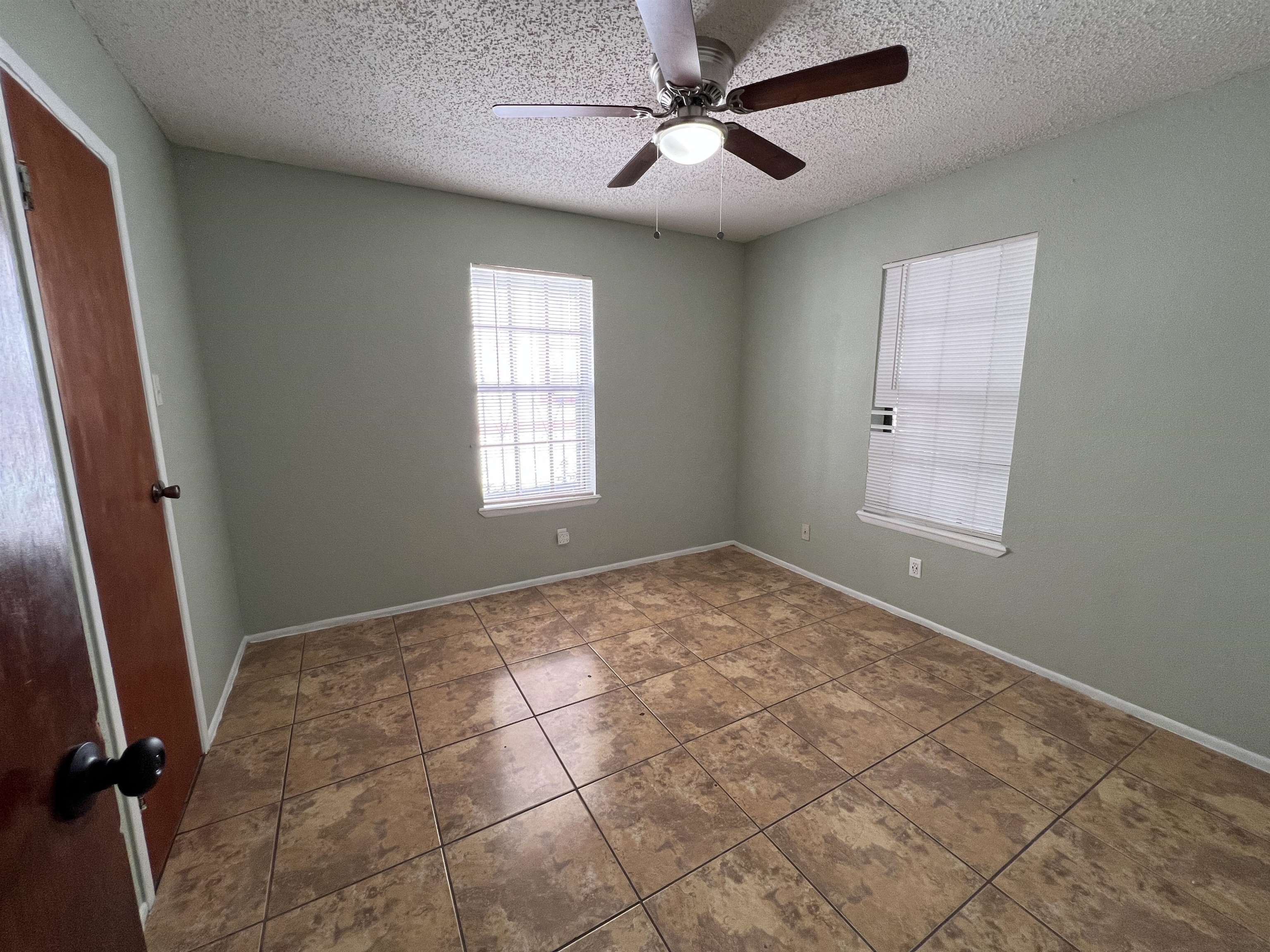 4553 Hachar Ln Property Photo 12