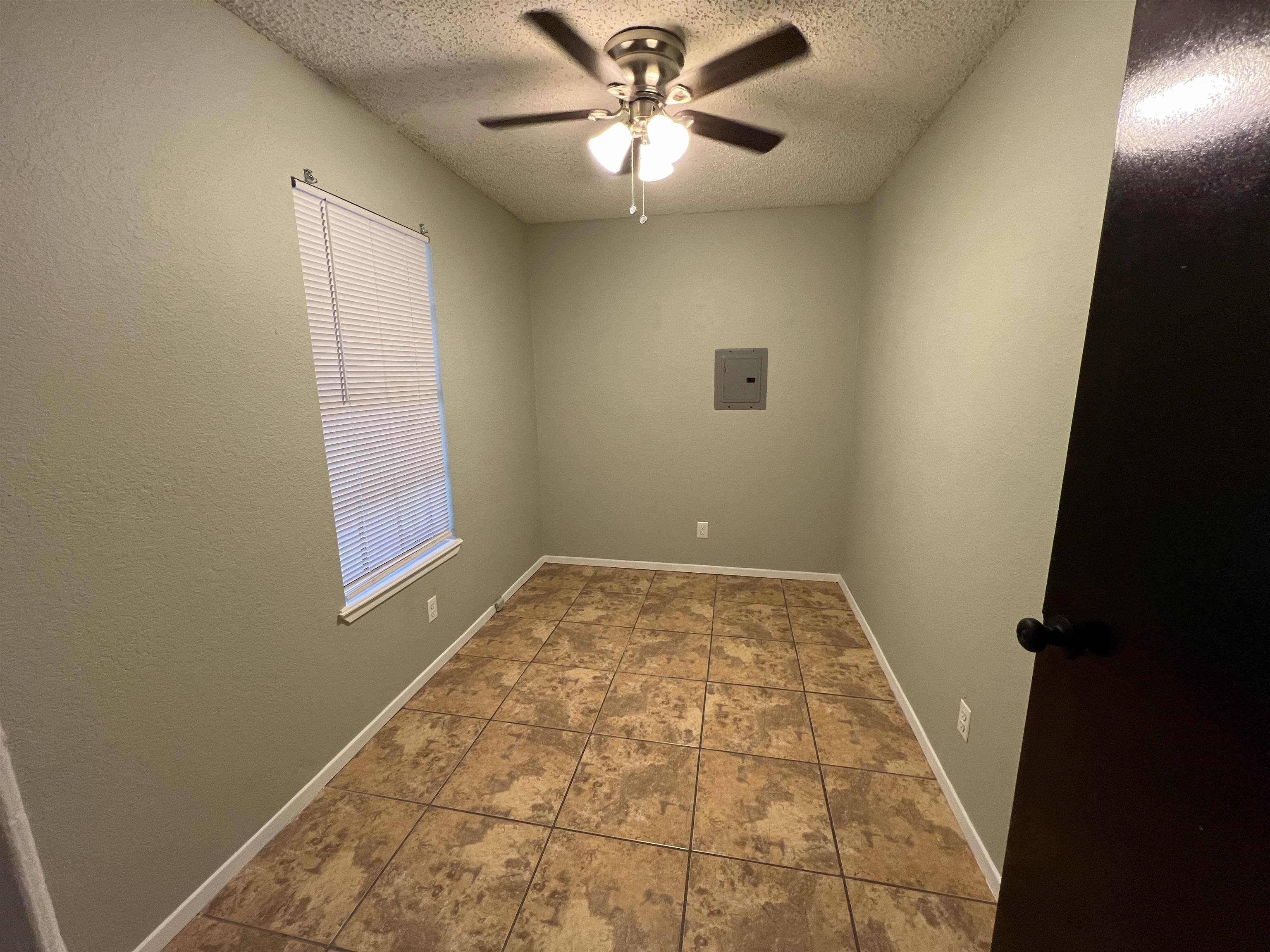 4553 Hachar Ln Property Photo 13