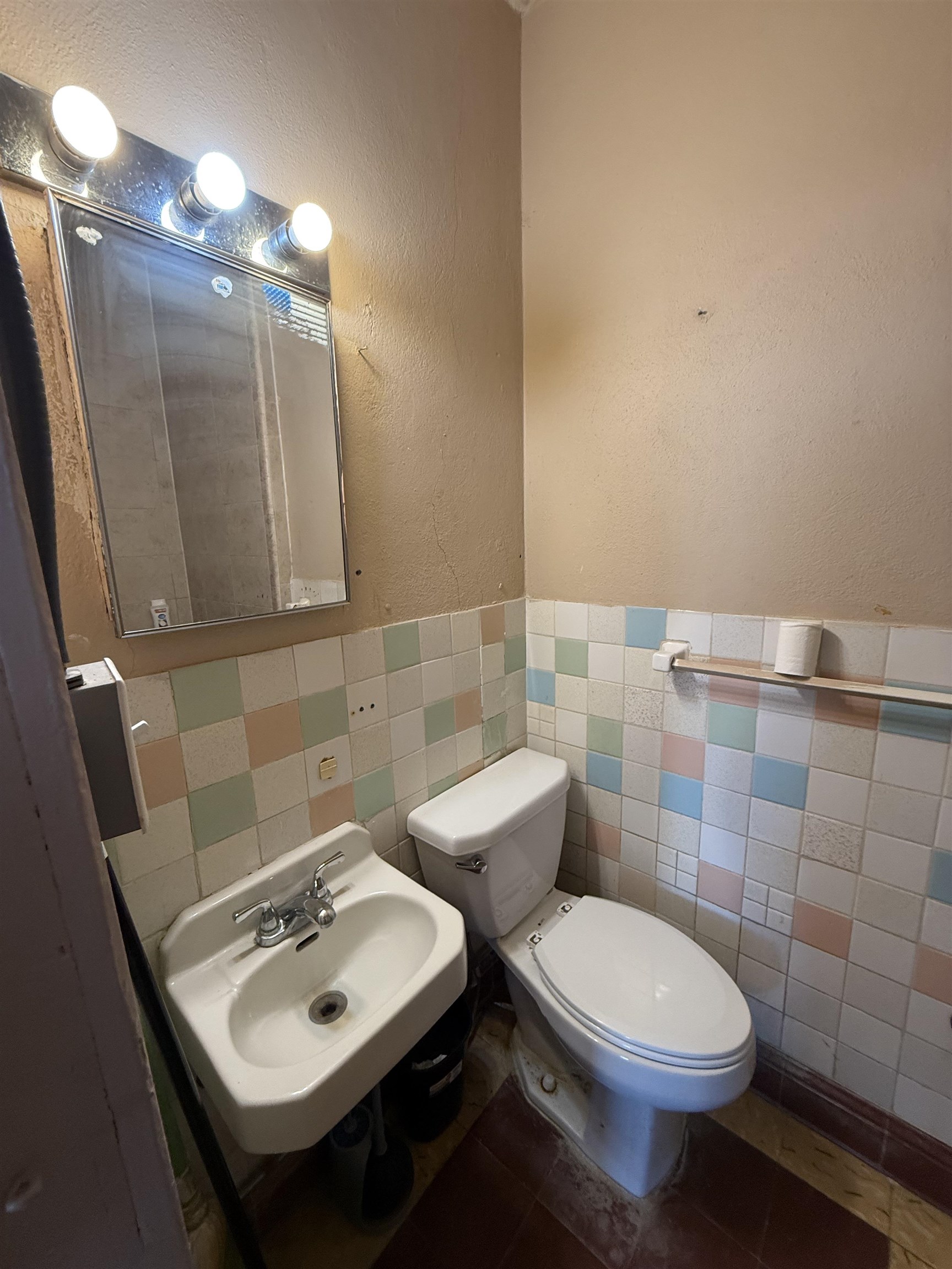 3315 San Agustin Ave 1 Property Photo 5