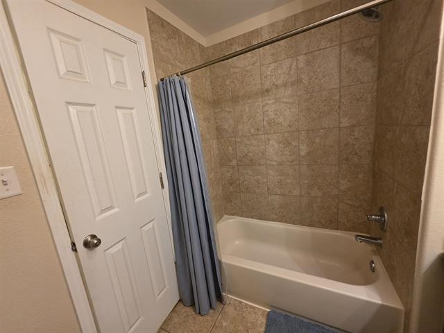302 Date Palm Dr. Property Photo 21