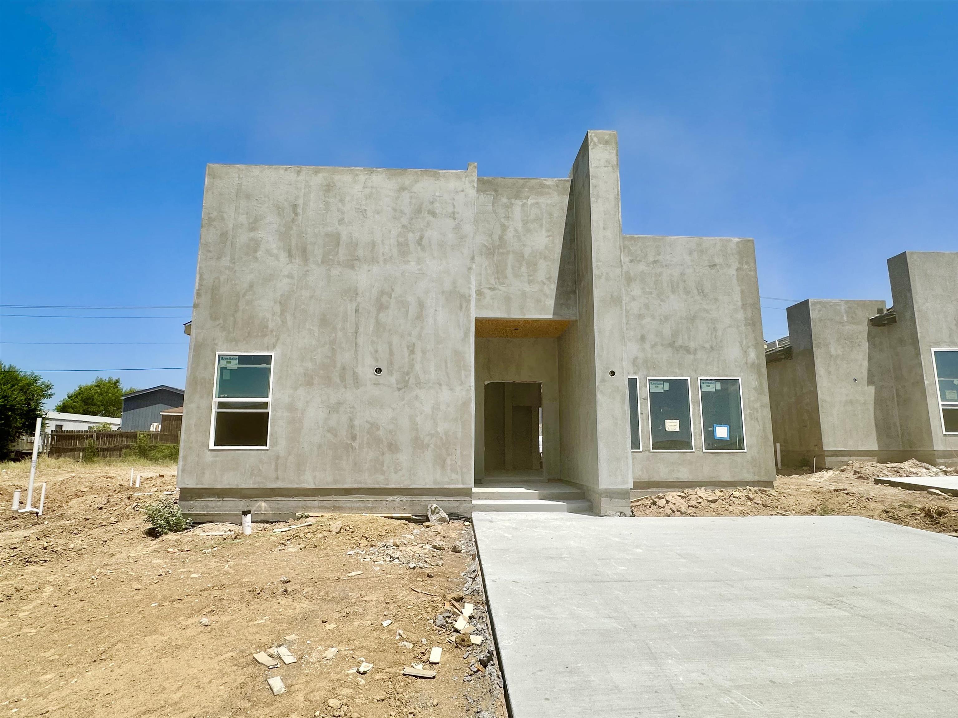 6106 Cherimoya Ln. Property Photo 1